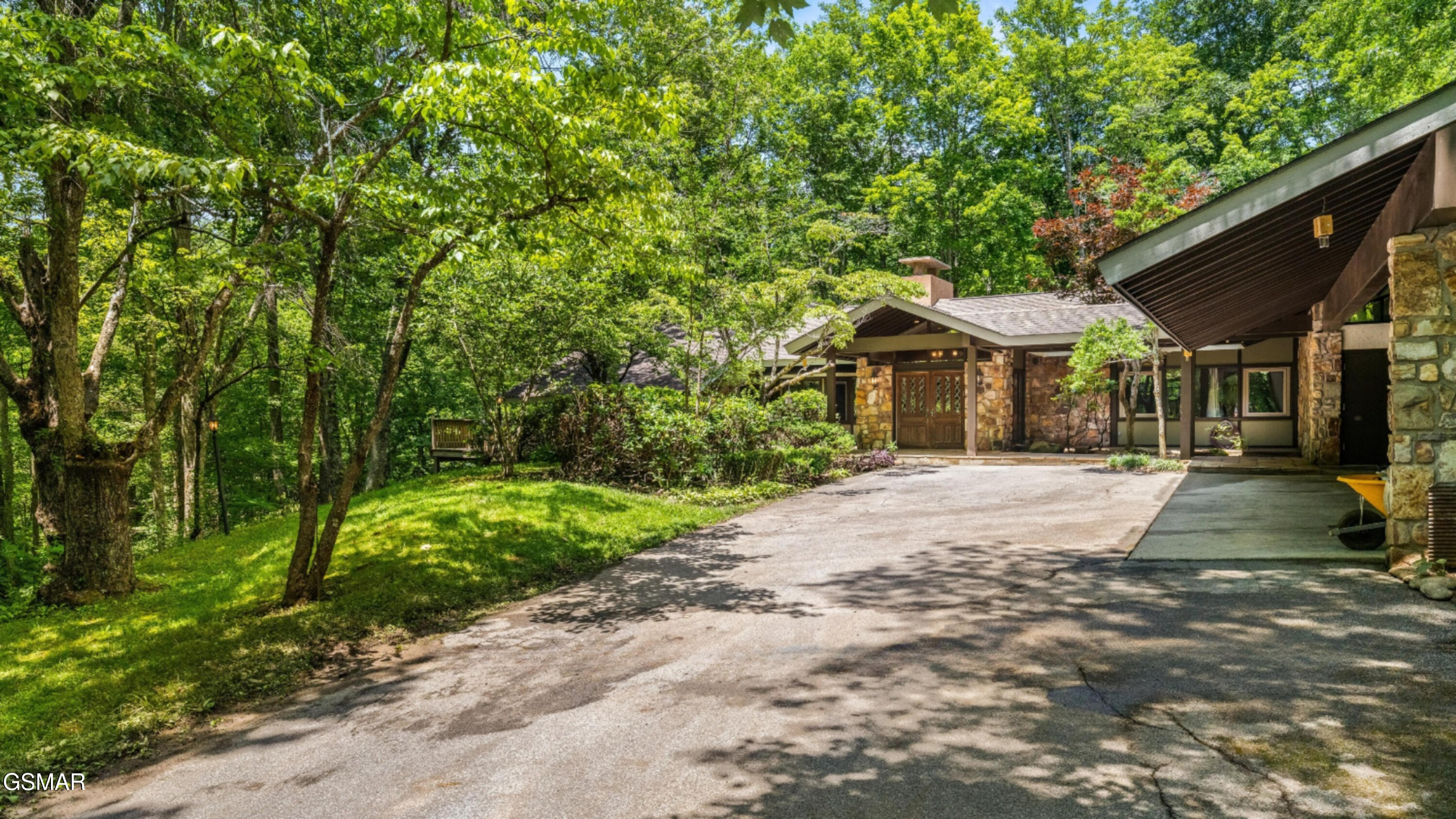 1115 Old Cartertown Road Gatlinburg TN 37738