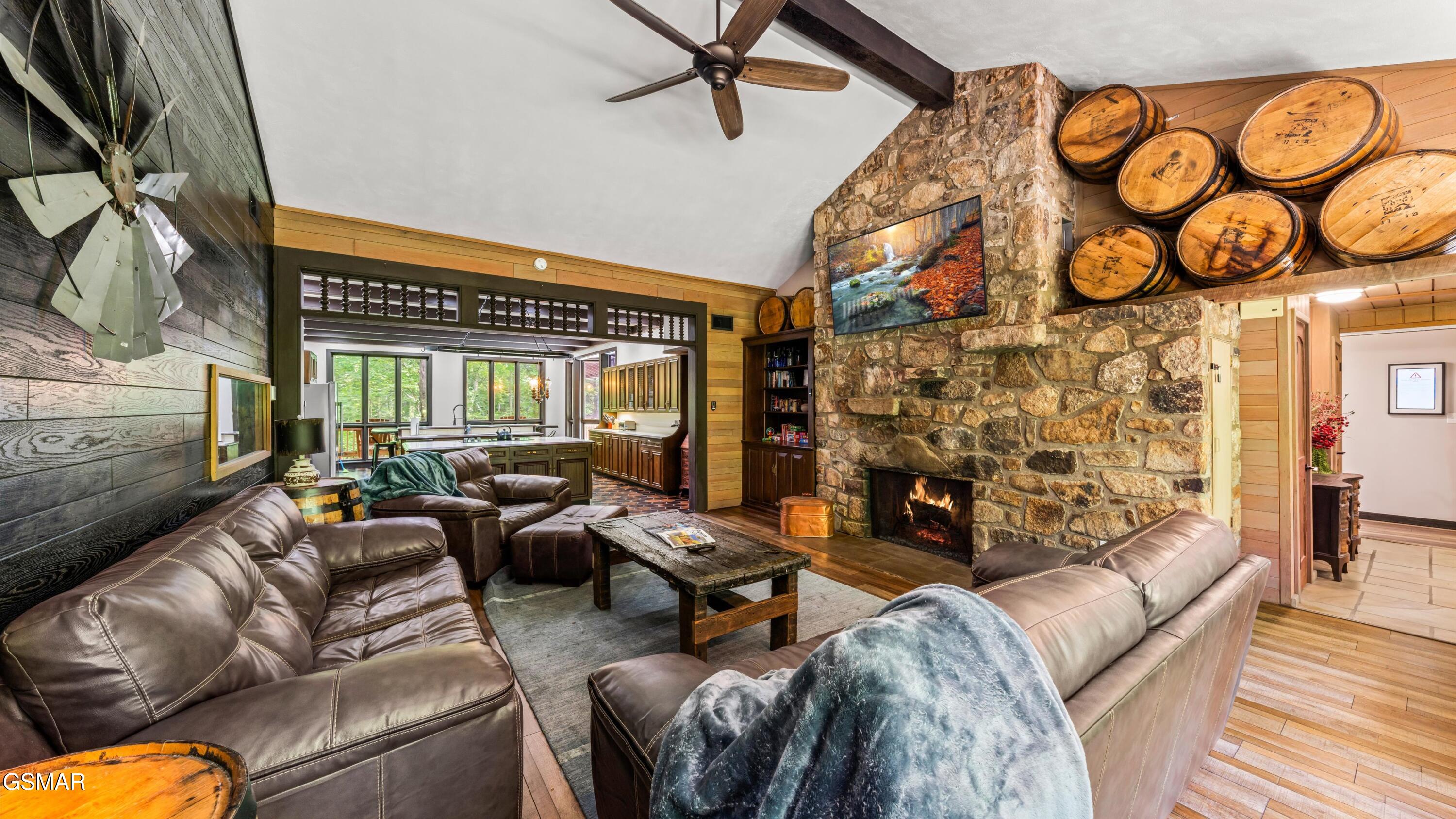 1115 Old Cartertown Road Gatlinburg TN 37738