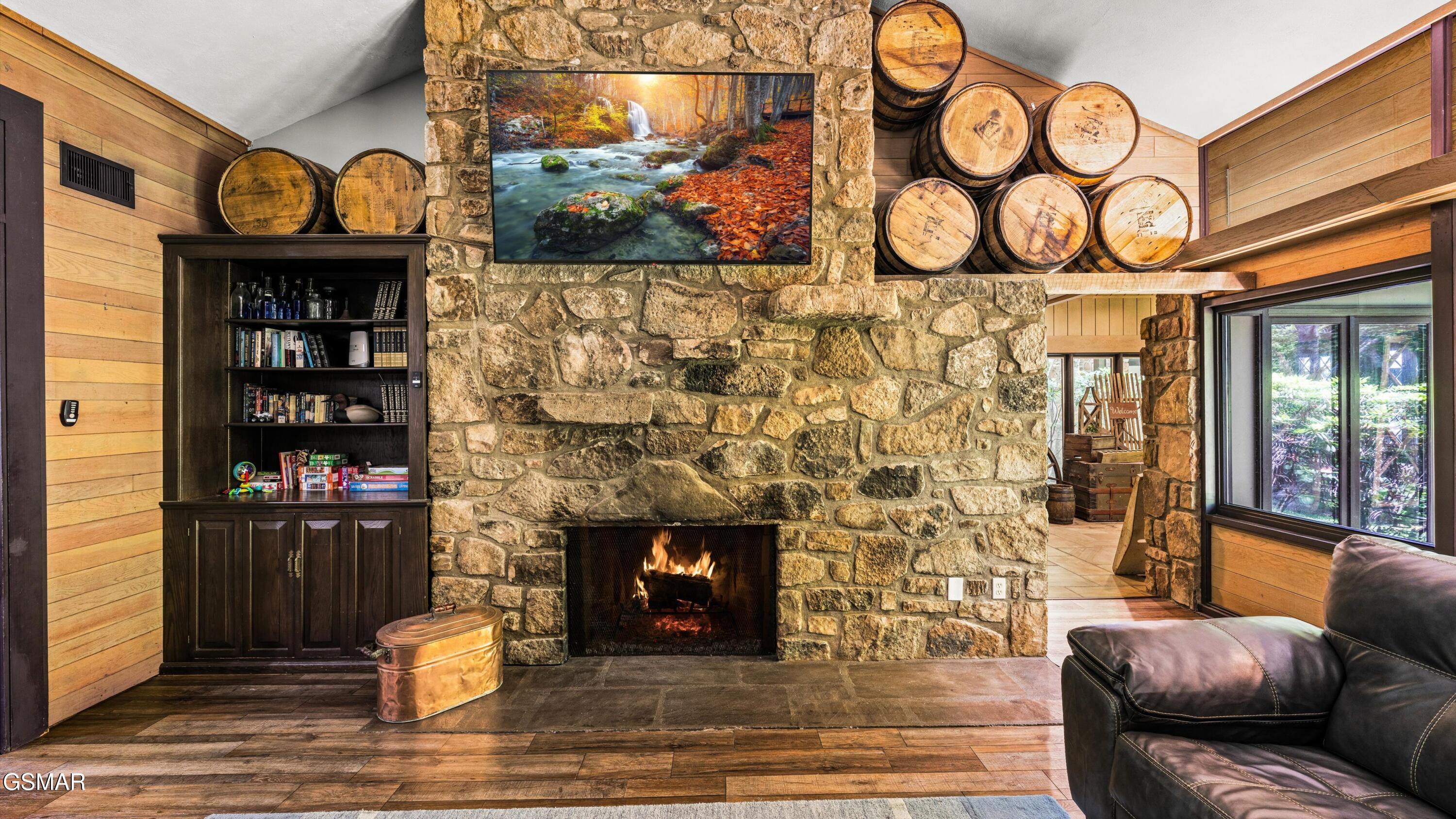 1115 Old Cartertown Road Gatlinburg TN 37738