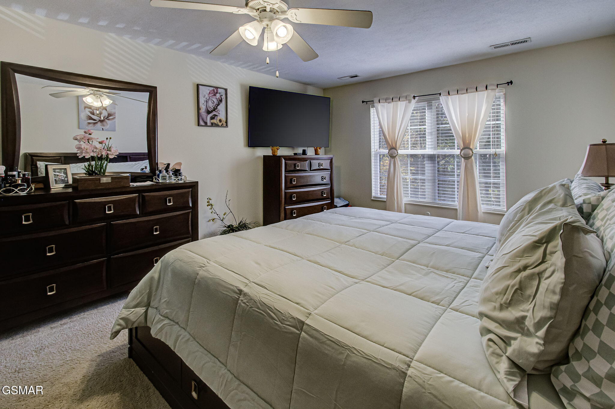 648 Lloyd Huskey Road Pigeon Forge TN 37863