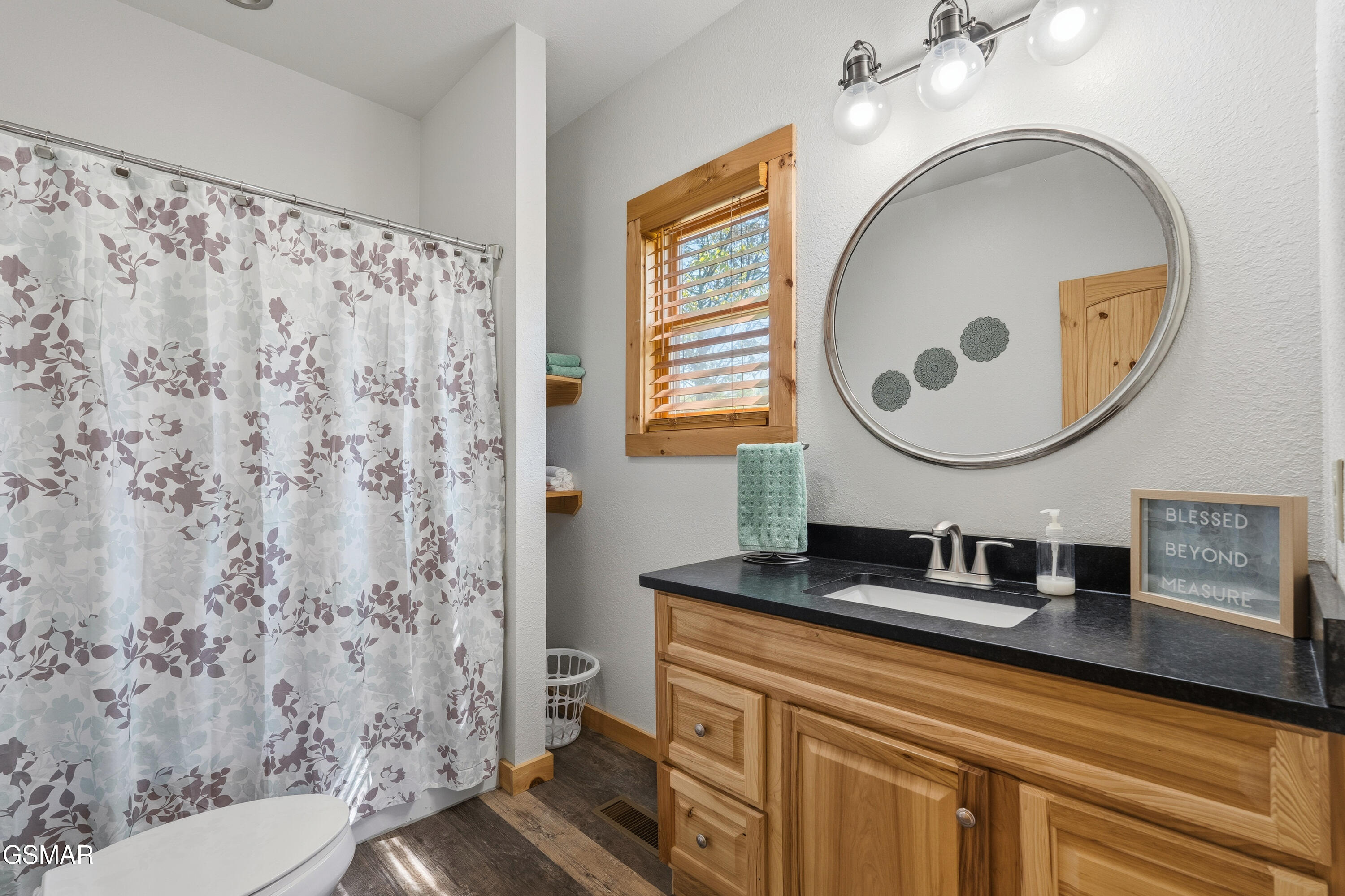 1016 Walini Way Sevierville TN 37876