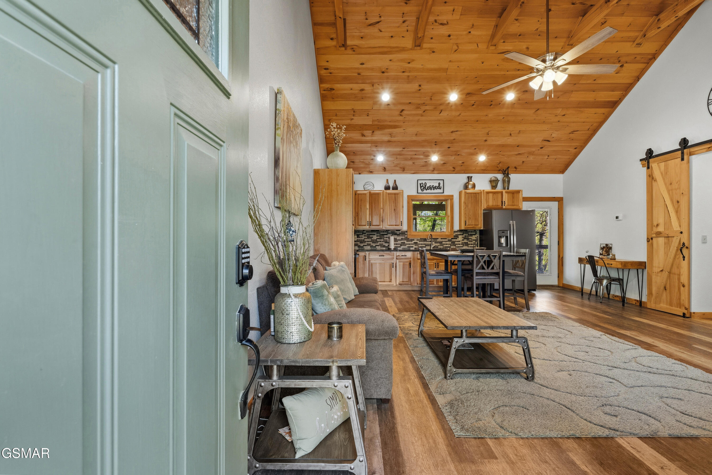 1016 Walini Way Sevierville TN 37876