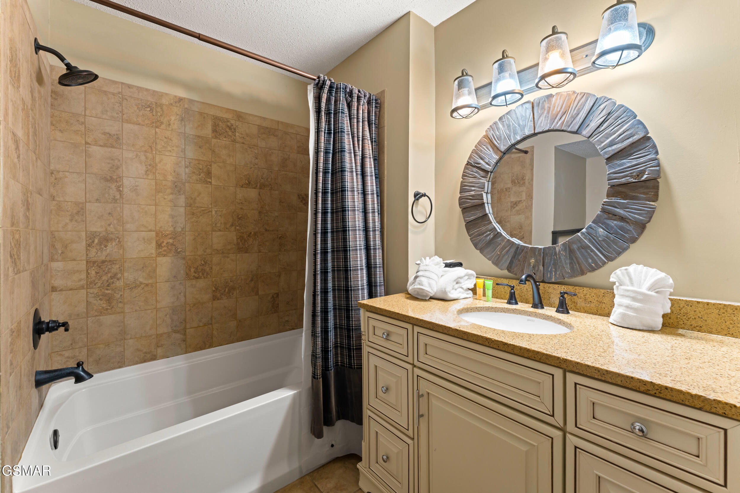 1634 Spruce Drive Sevierville TN 37876