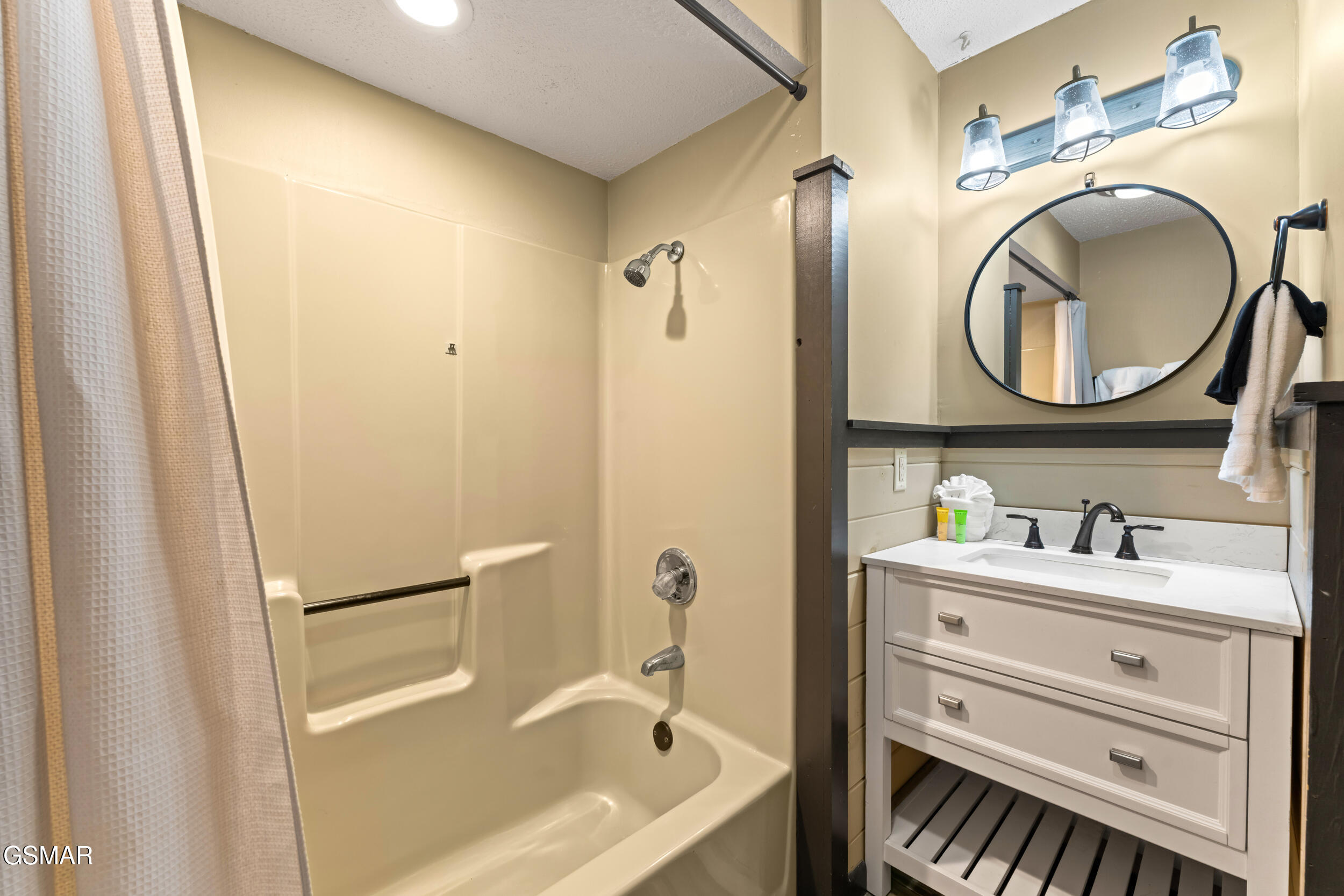 1634 Spruce Drive Sevierville TN 37876