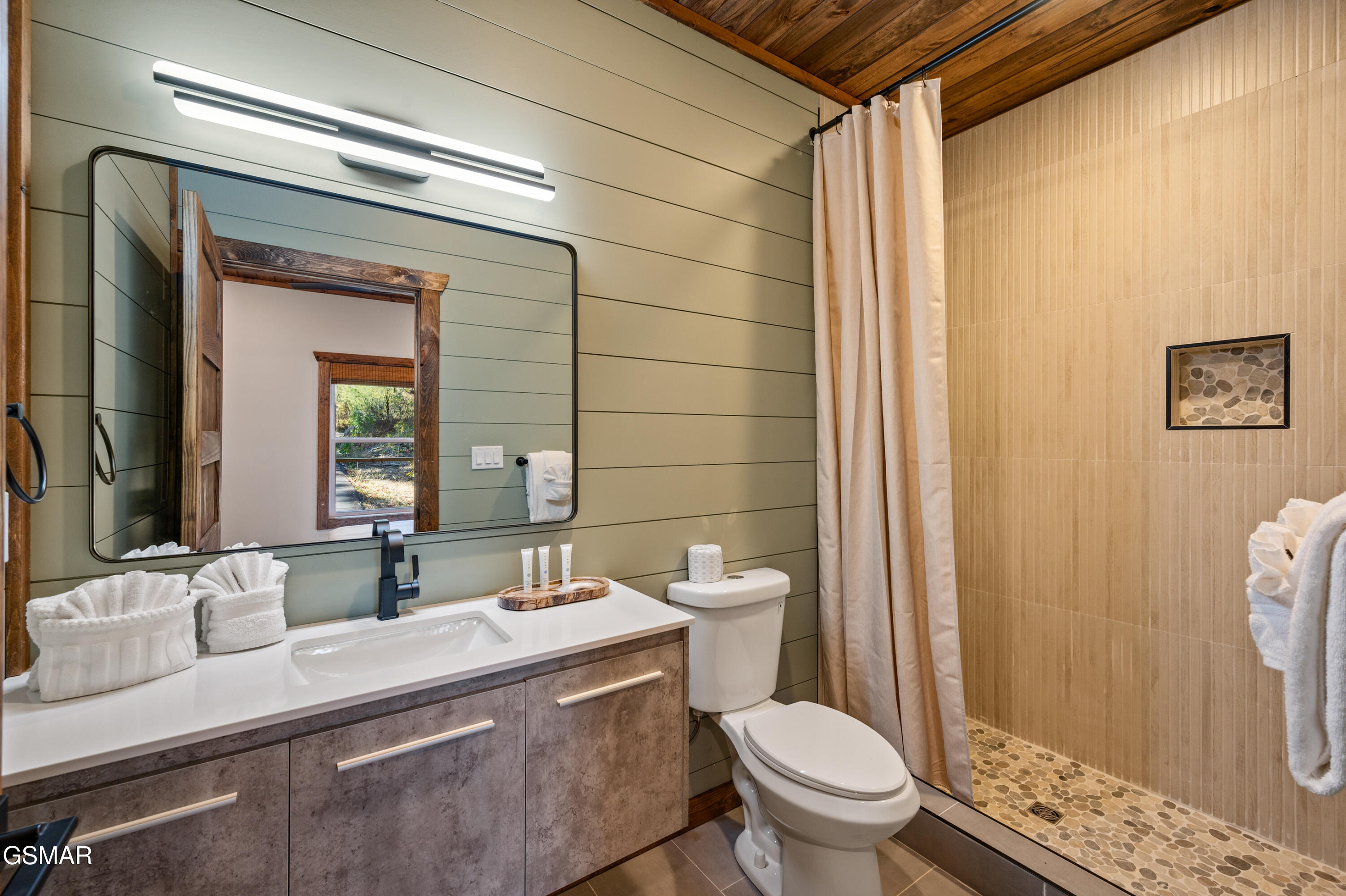 3005 Nellie Drive Sevierville TN 37876