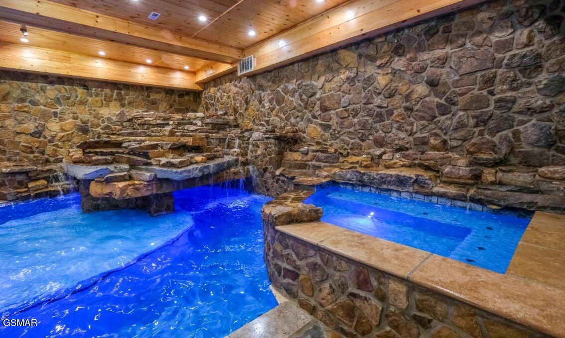 2328 Mimosa Drive Sevierville TN 37862
