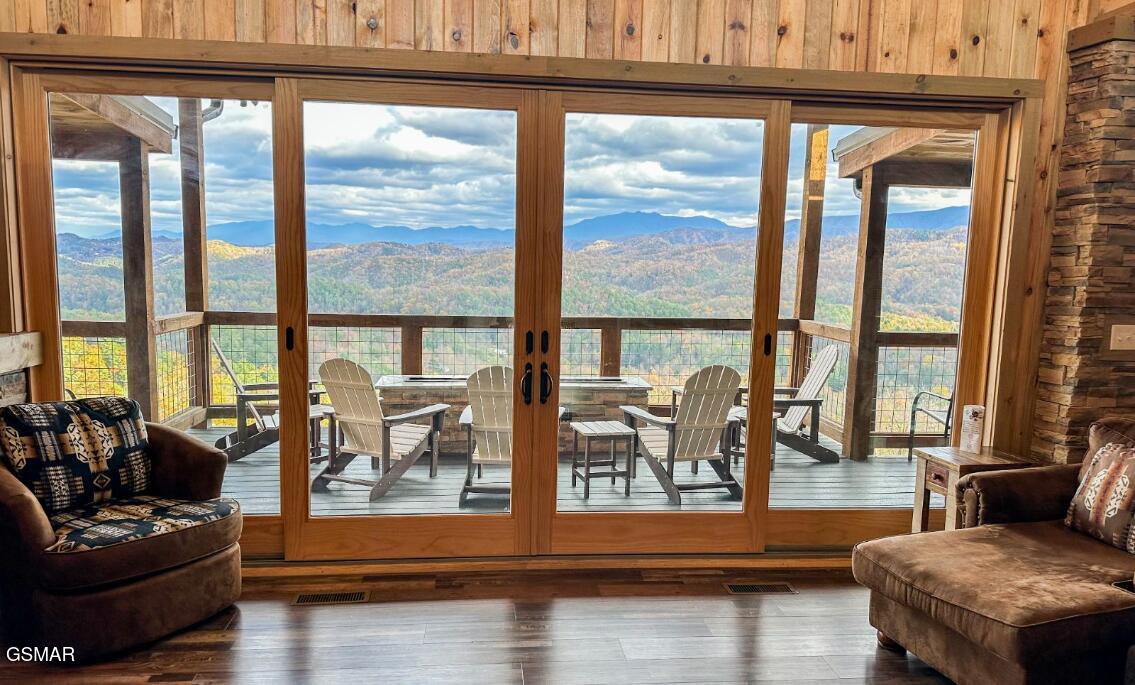 2328 Mimosa Drive Sevierville TN 37862