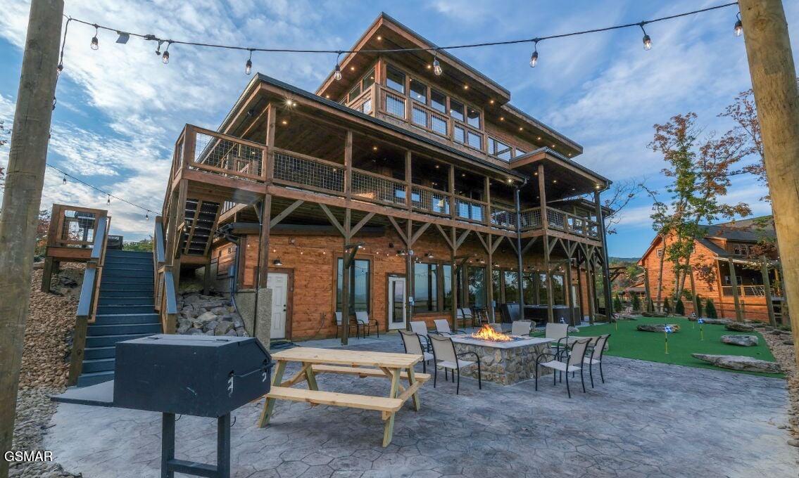 2328 Mimosa Drive Sevierville TN 37862