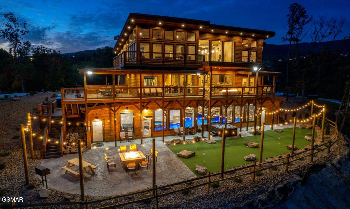 2328 Mimosa Drive Sevierville TN 37862