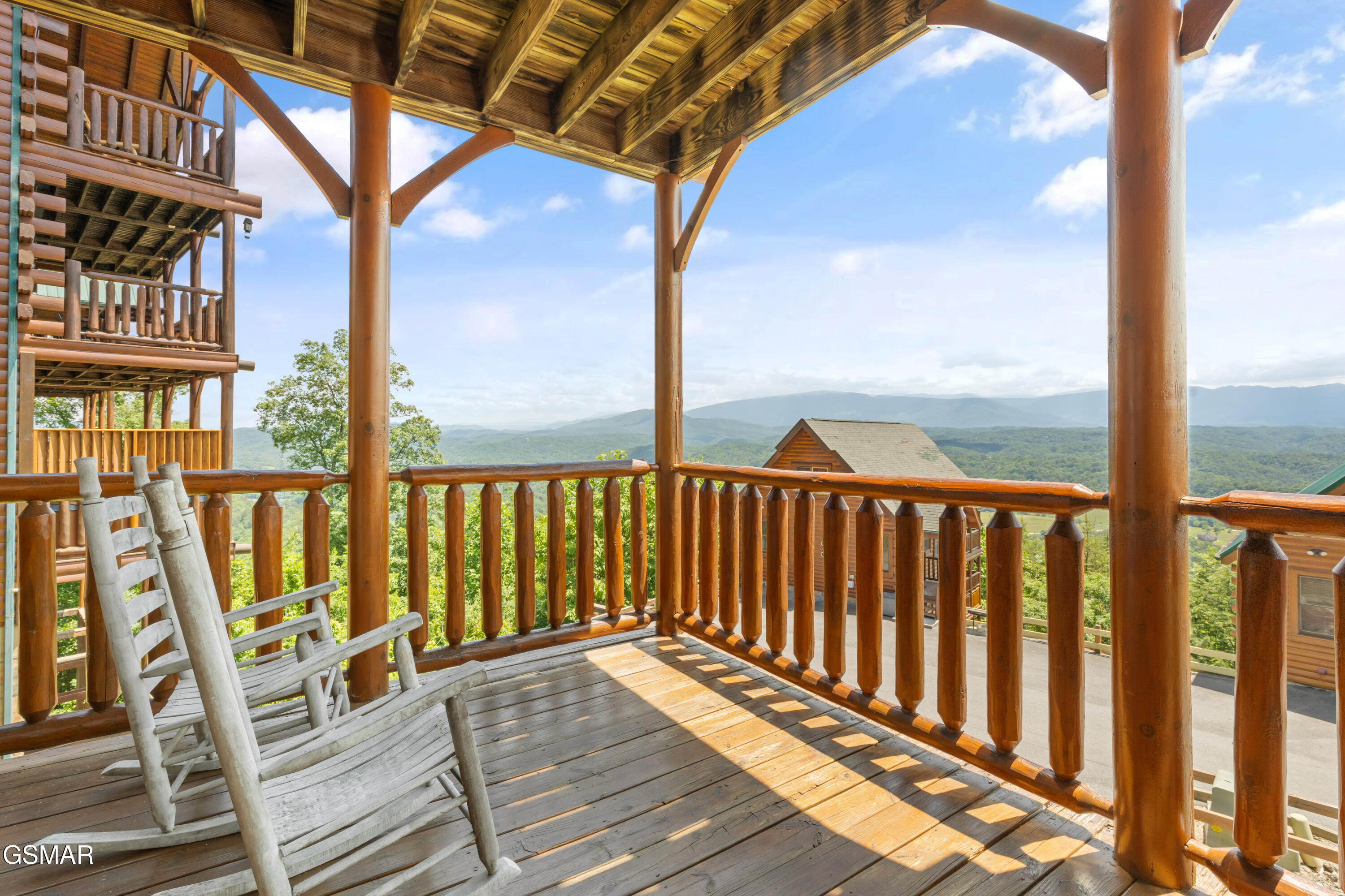 2326 Top Of The World Drive Sevierville TN 37876