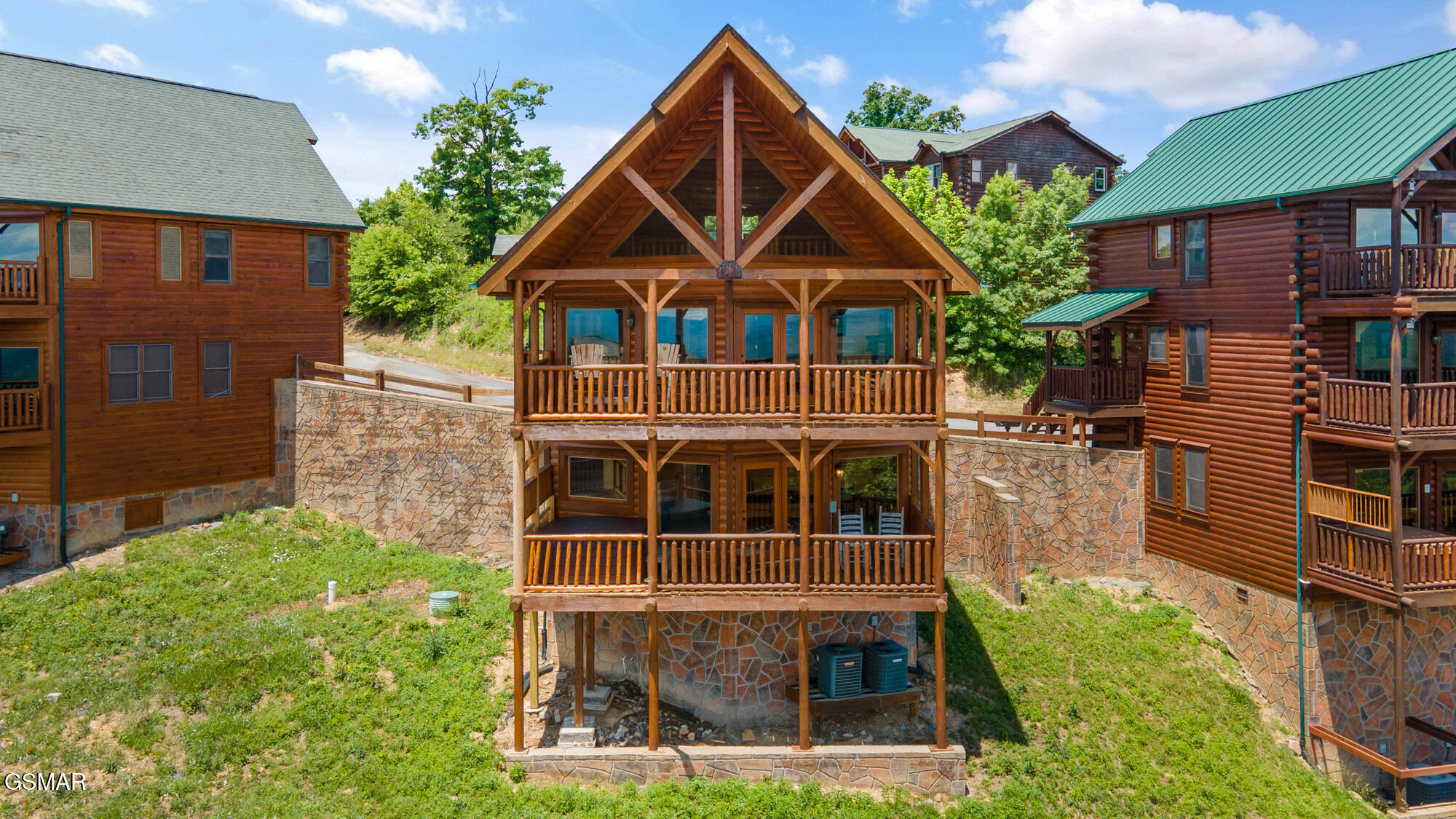 2326 Top Of The World Drive Sevierville TN 37876