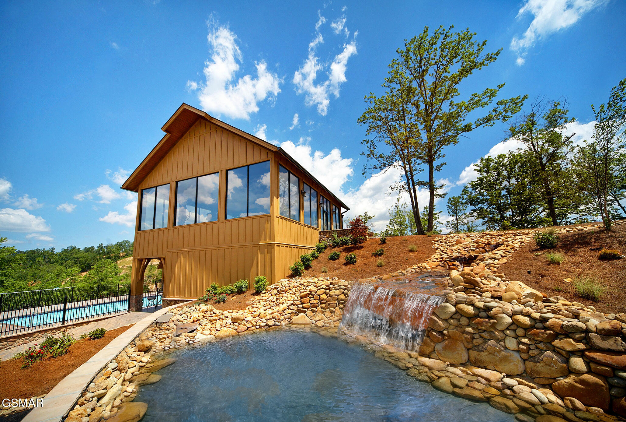 2326 Top Of The World Drive Sevierville TN 37876