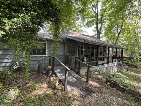 1450 Cabin Way Del Rio TN 37727
