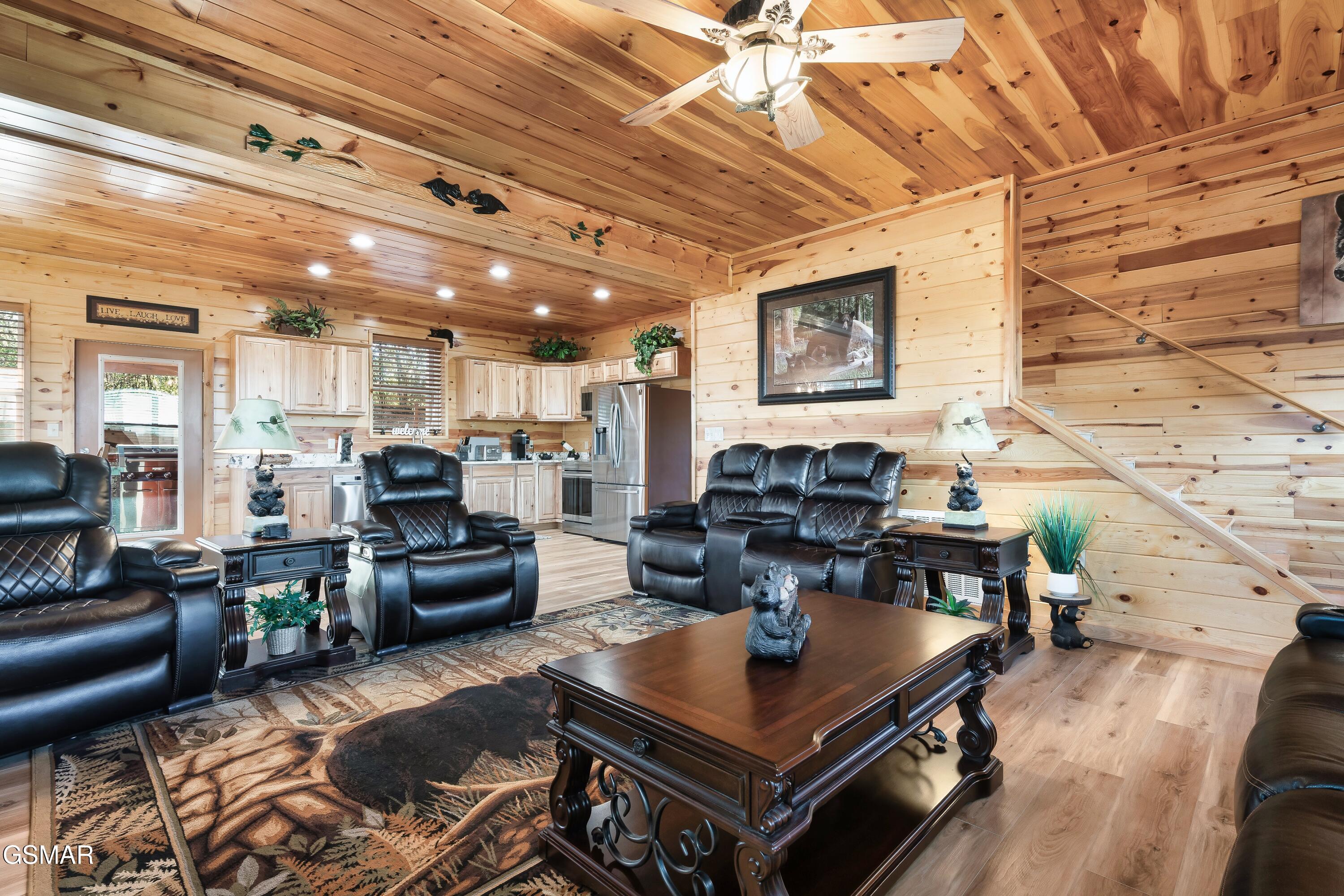 2822 Seth Road Pigeon Forge TN 37863