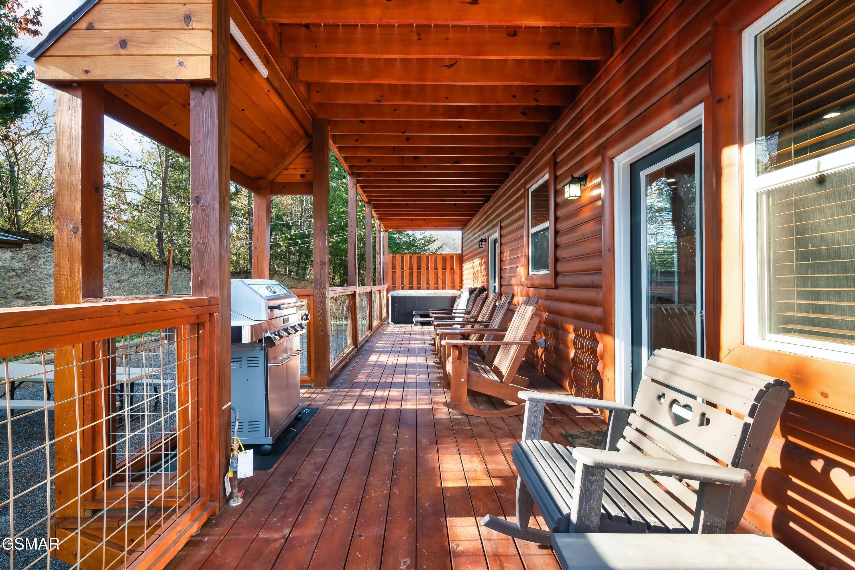 2822 Seth Road Pigeon Forge TN 37863