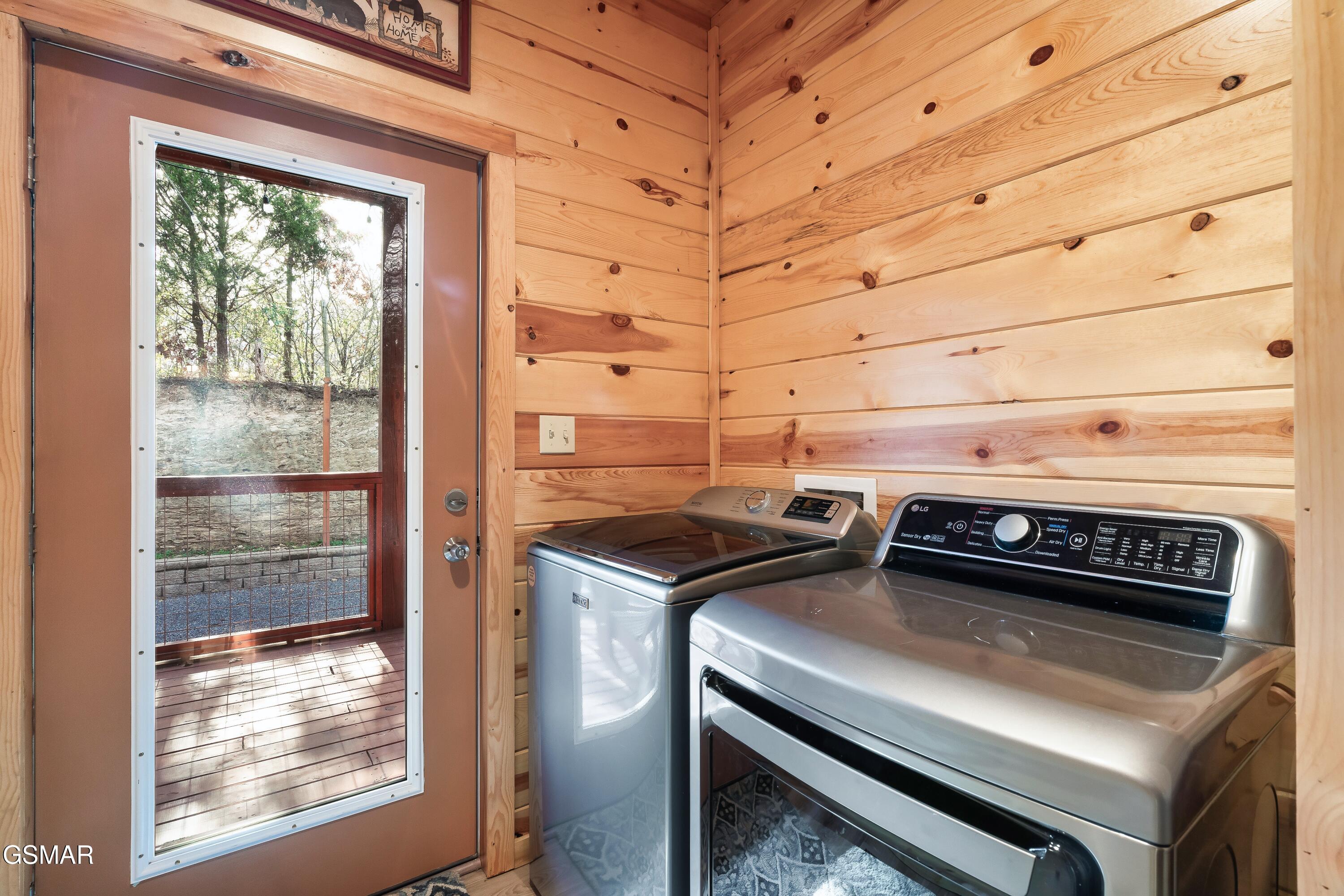 2822 Seth Road Pigeon Forge TN 37863