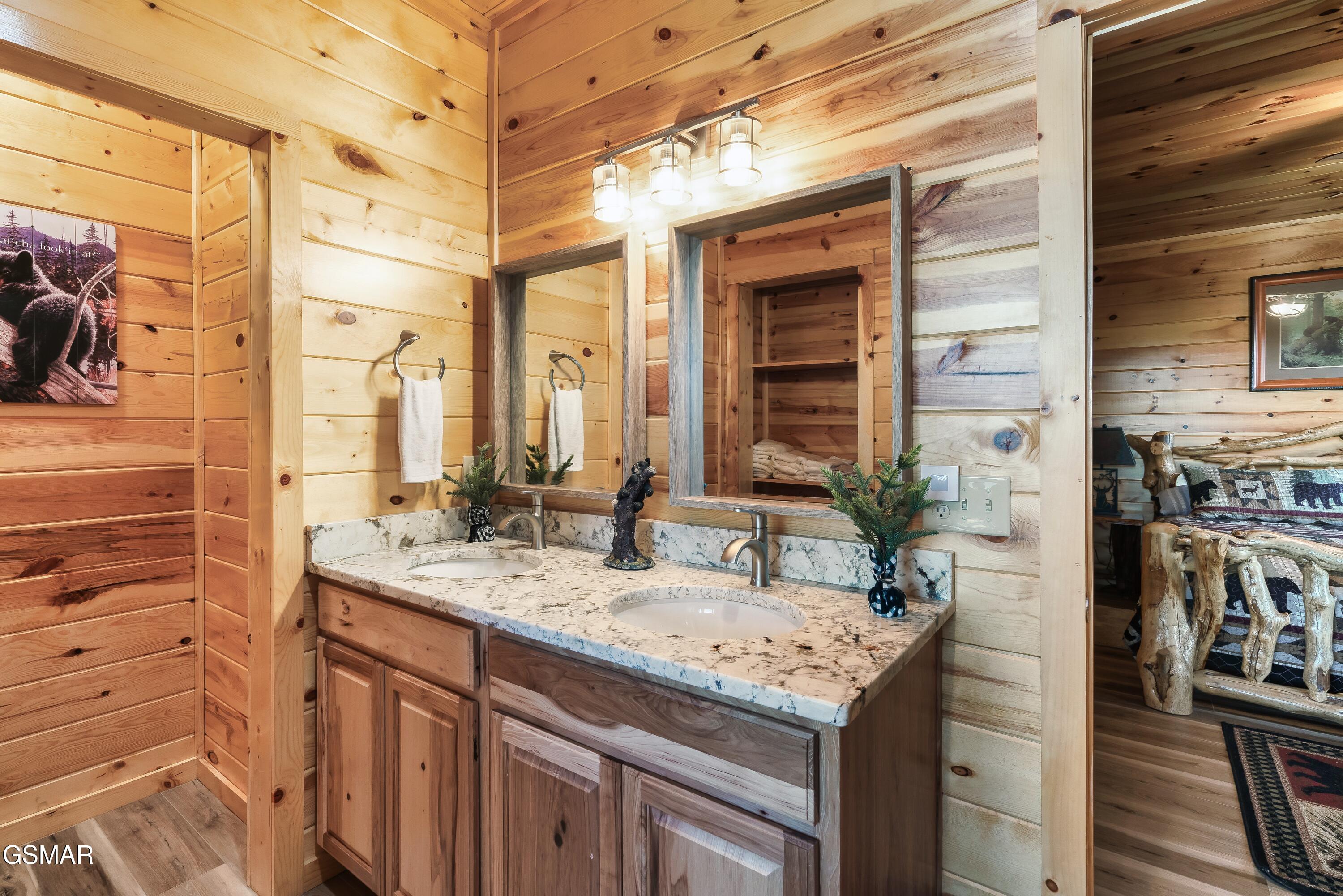 2822 Seth Road Pigeon Forge TN 37863