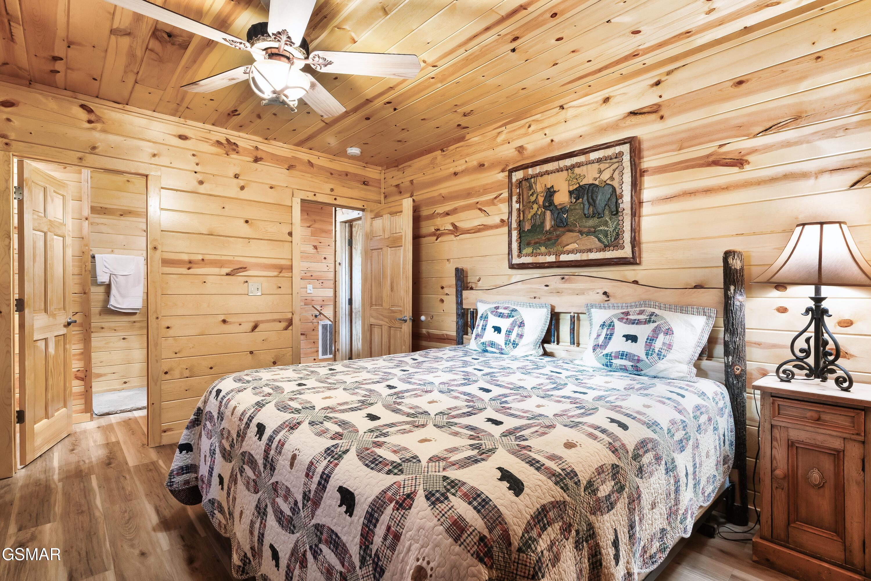 2822 Seth Road Pigeon Forge TN 37863