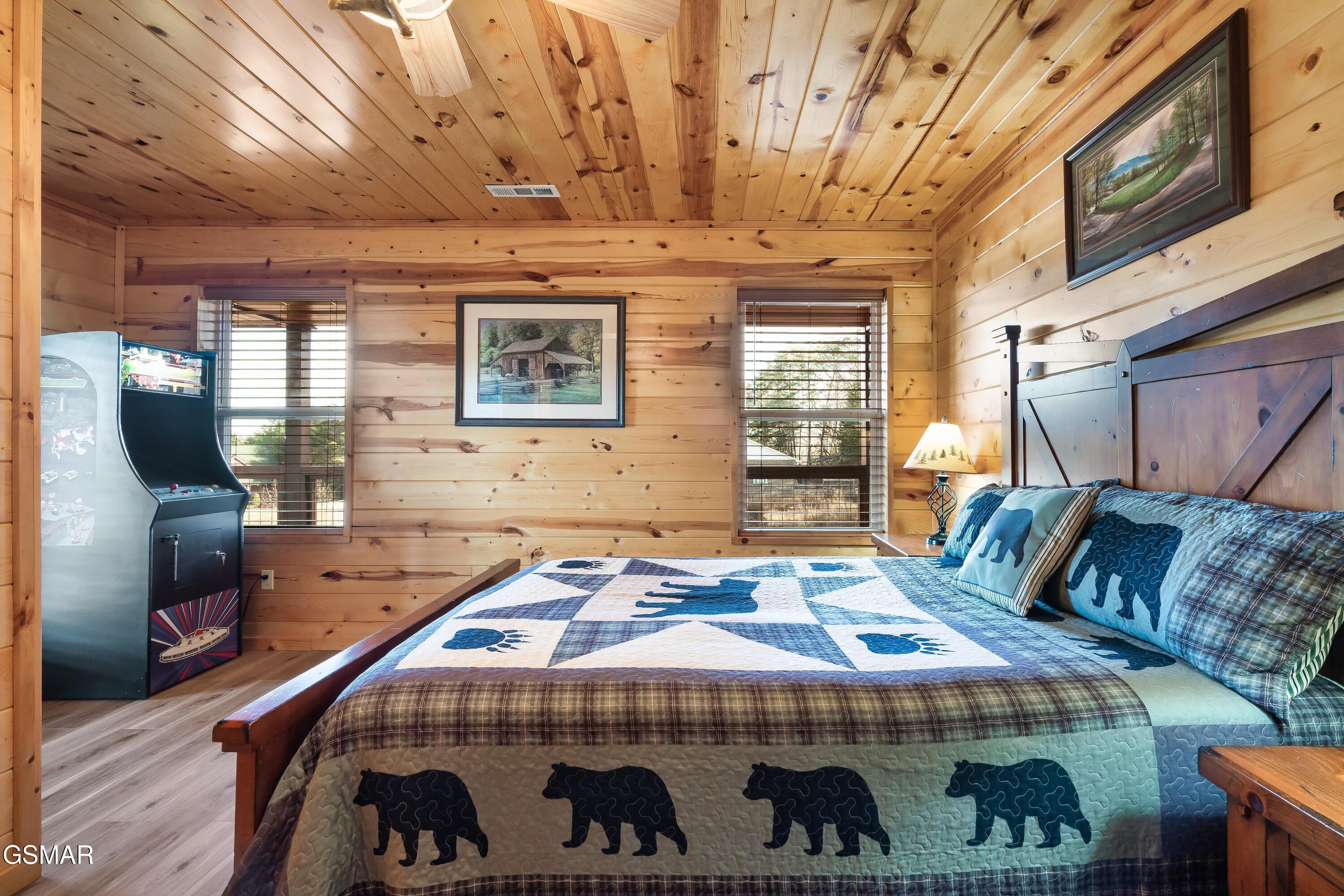 2822 Seth Road Pigeon Forge TN 37863