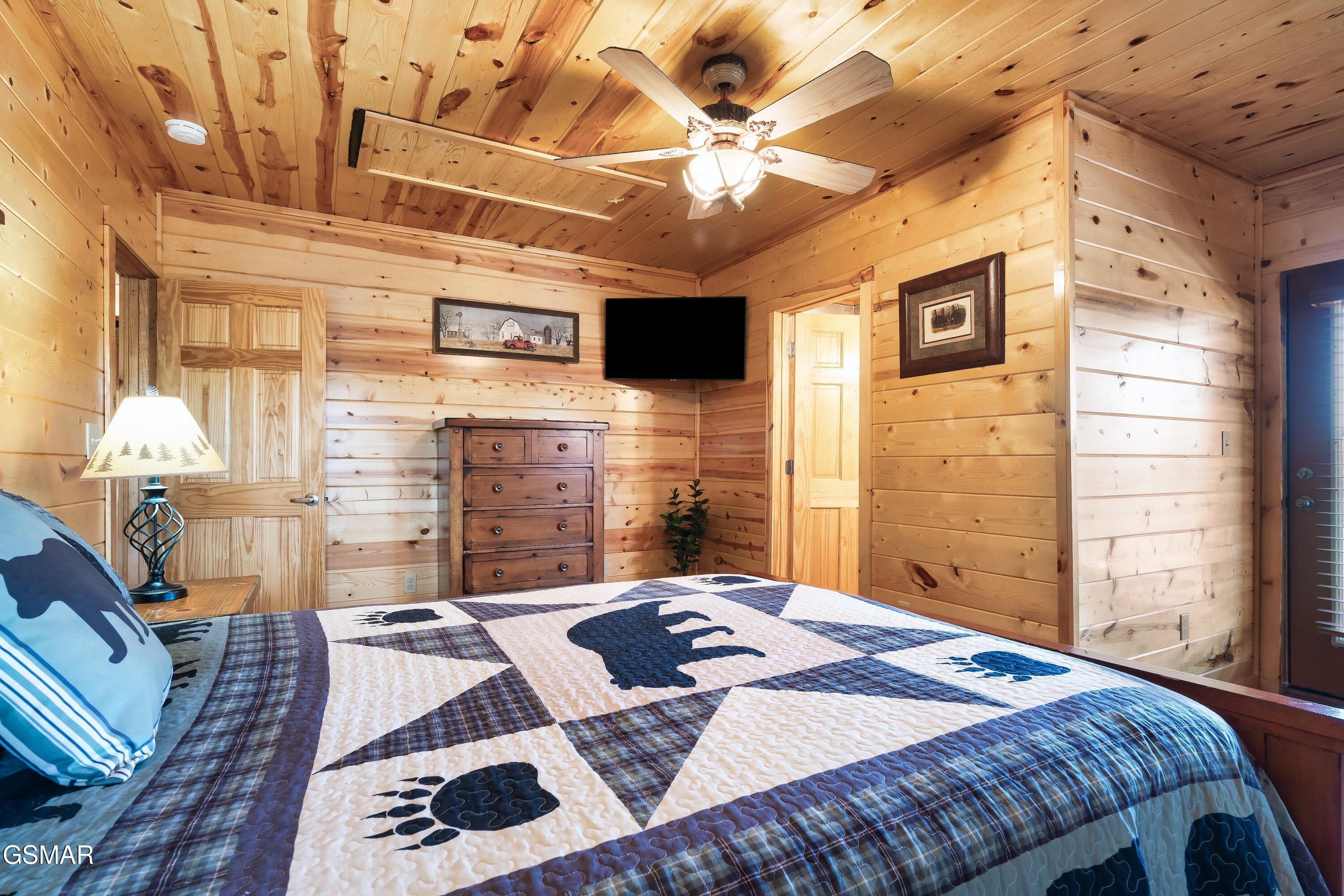 2822 Seth Road Pigeon Forge TN 37863