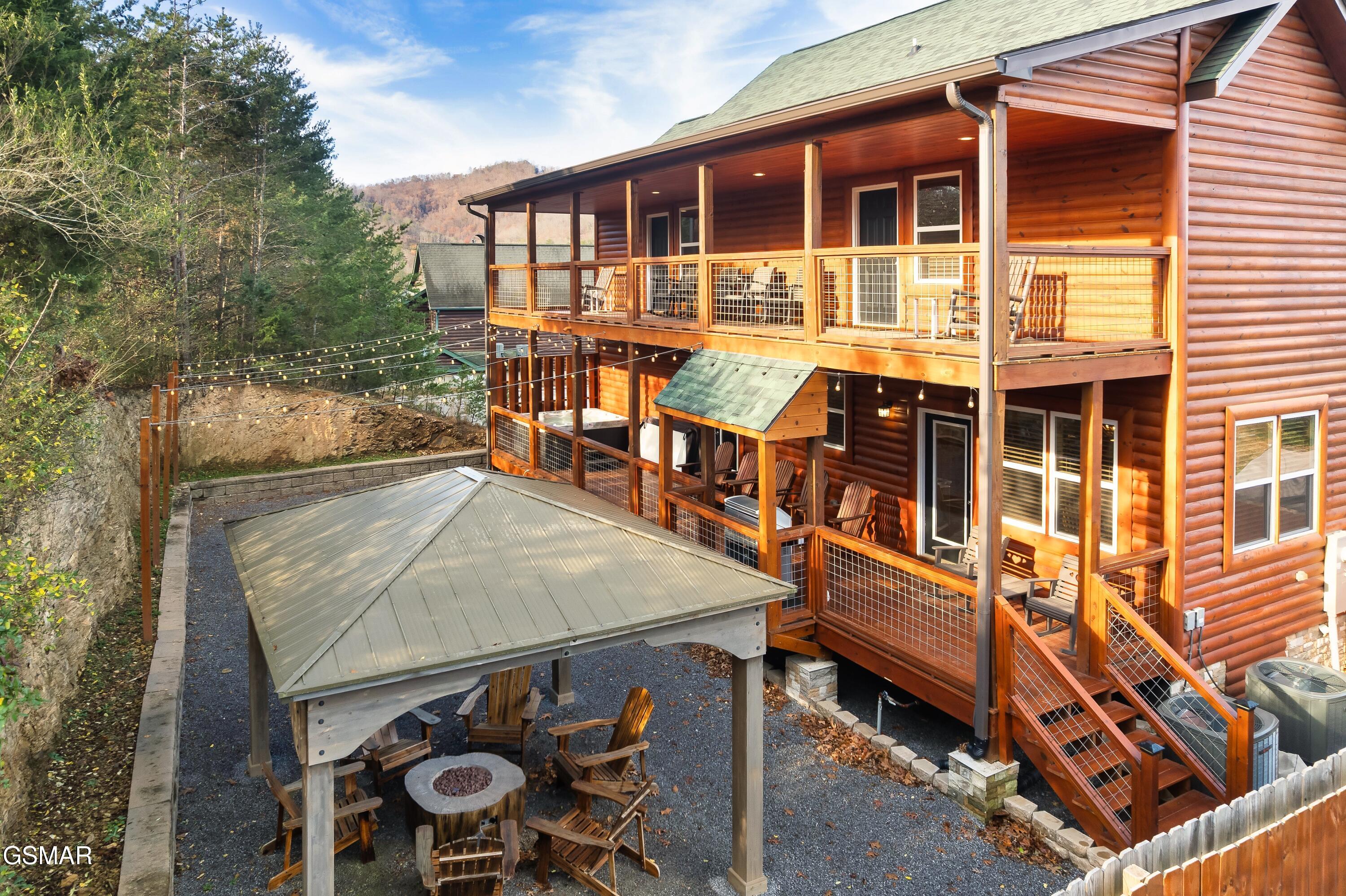 2822 Seth Road Pigeon Forge TN 37863