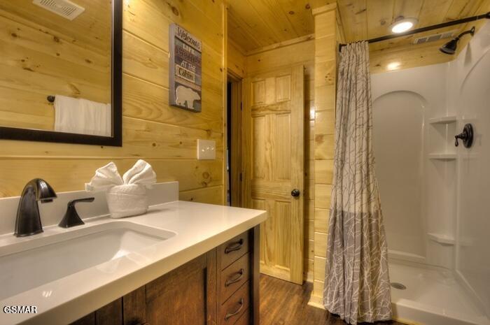 2181 Wears Valley Road Sevierville TN 37862