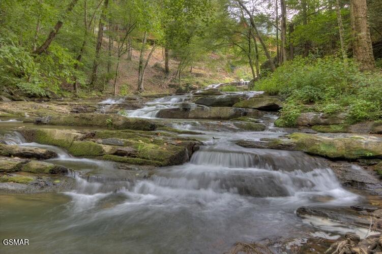 2181 Wears Valley Road Sevierville TN 37862