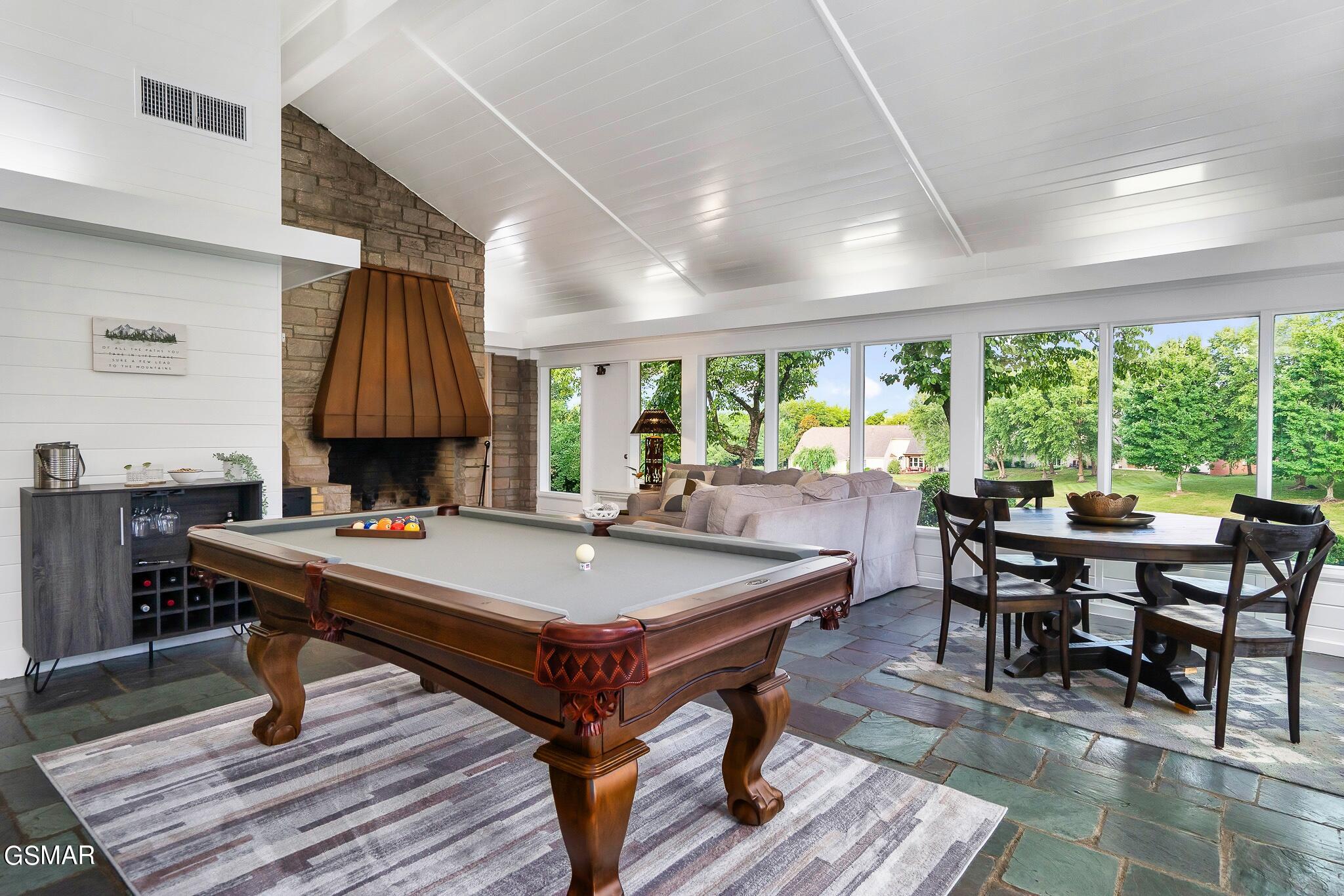 312 Paine Lake Drive Sevierville TN 37862