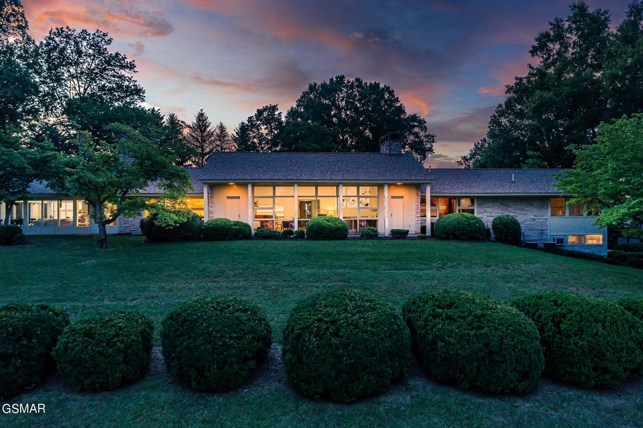 312 Paine Lake Drive Sevierville TN 37862