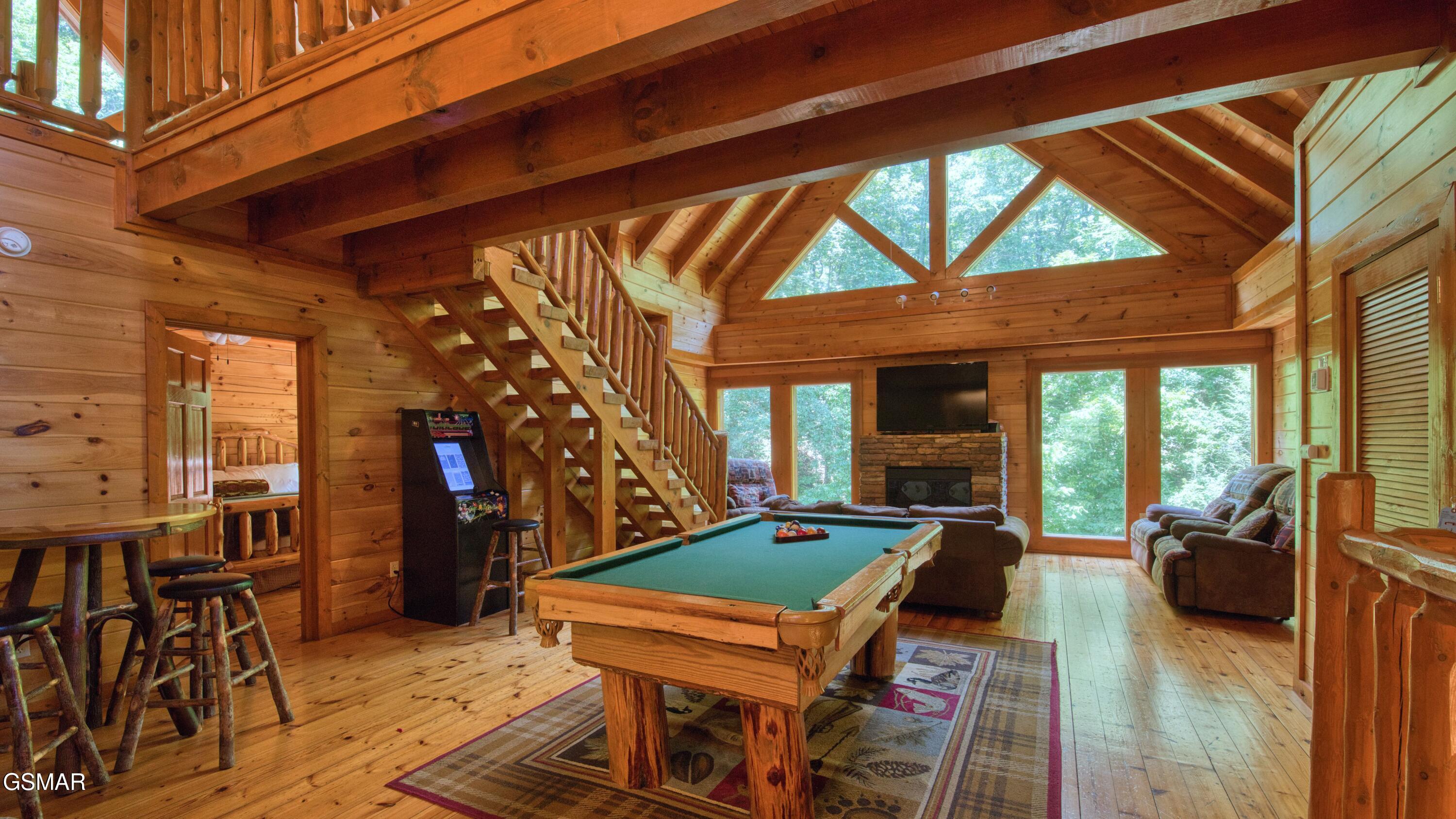 1124 Black Bear Cub Way Sevierville TN 37862