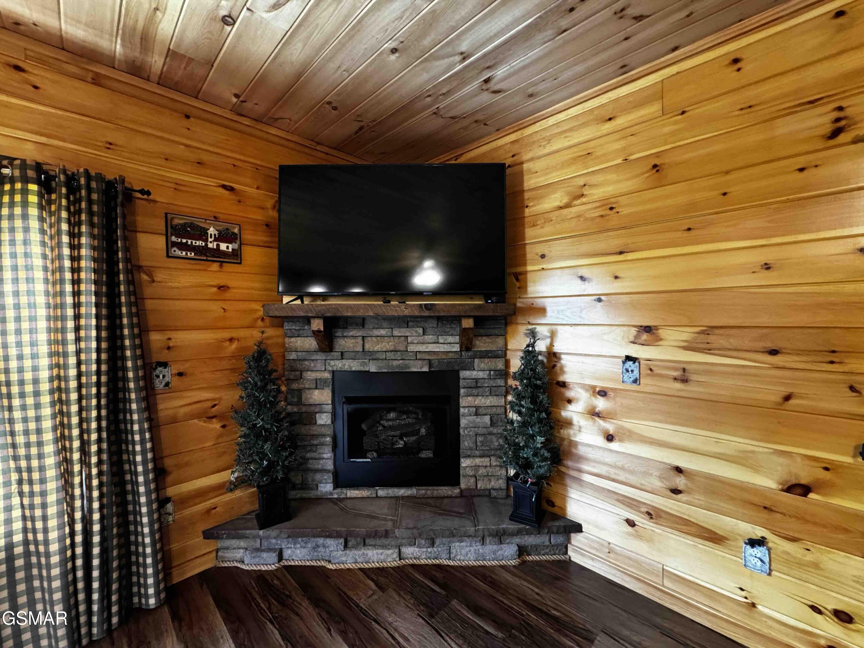 406 Oak Sky Way Sevierville TN 37876