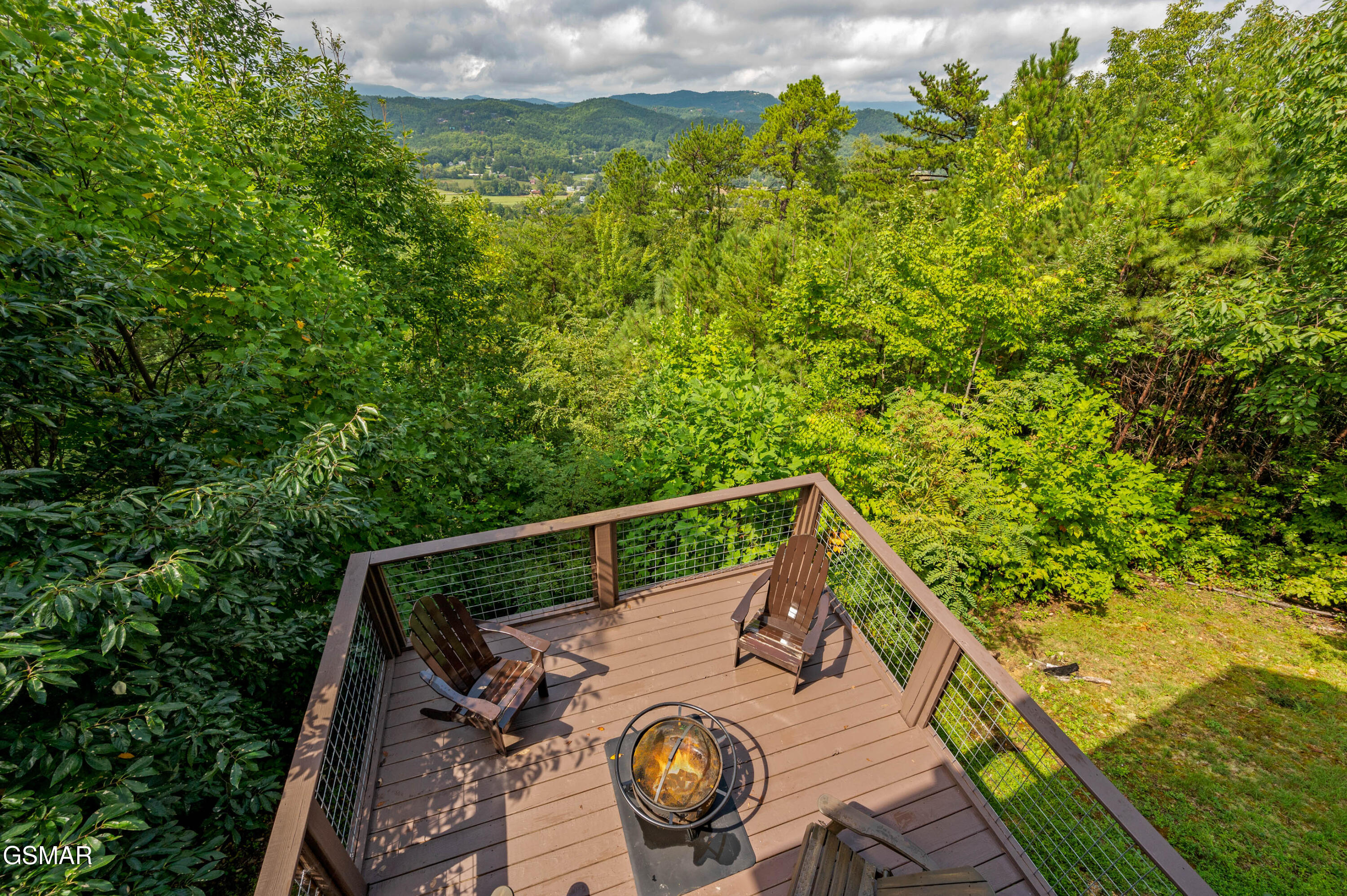 3813 Glenview Way Sevierville TN 37862