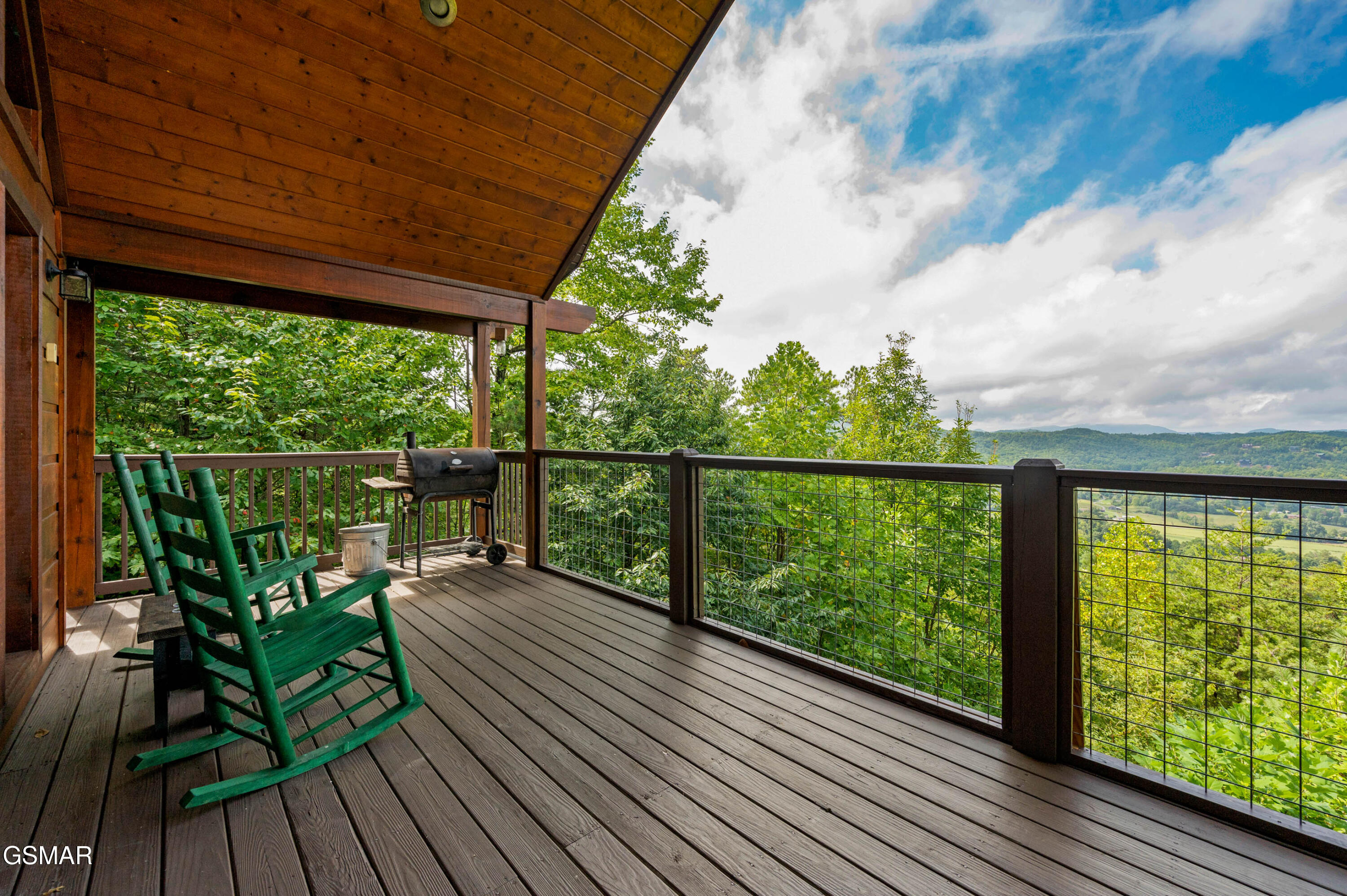 3813 Glenview Way Sevierville TN 37862