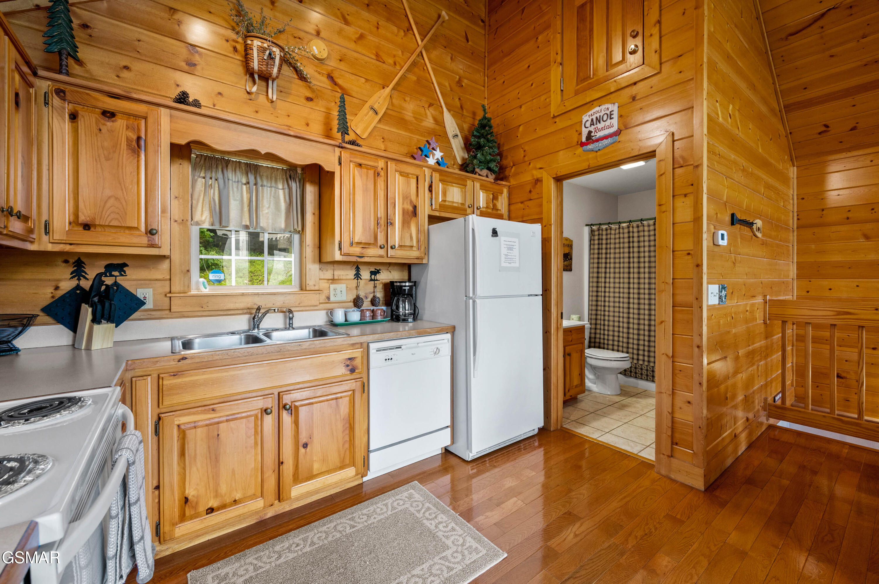 3813 Glenview Way Sevierville TN 37862