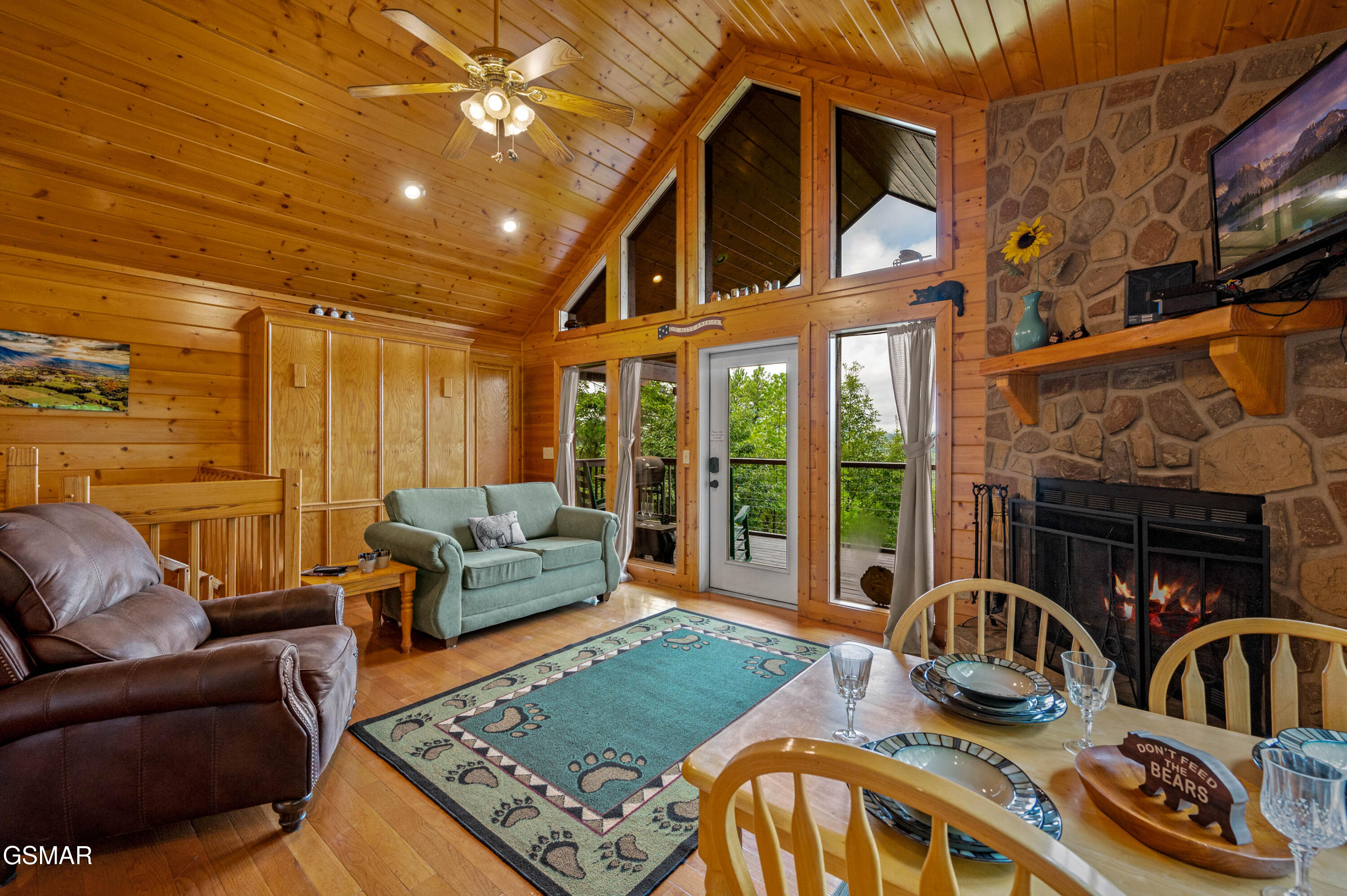 3813 Glenview Way Sevierville TN 37862