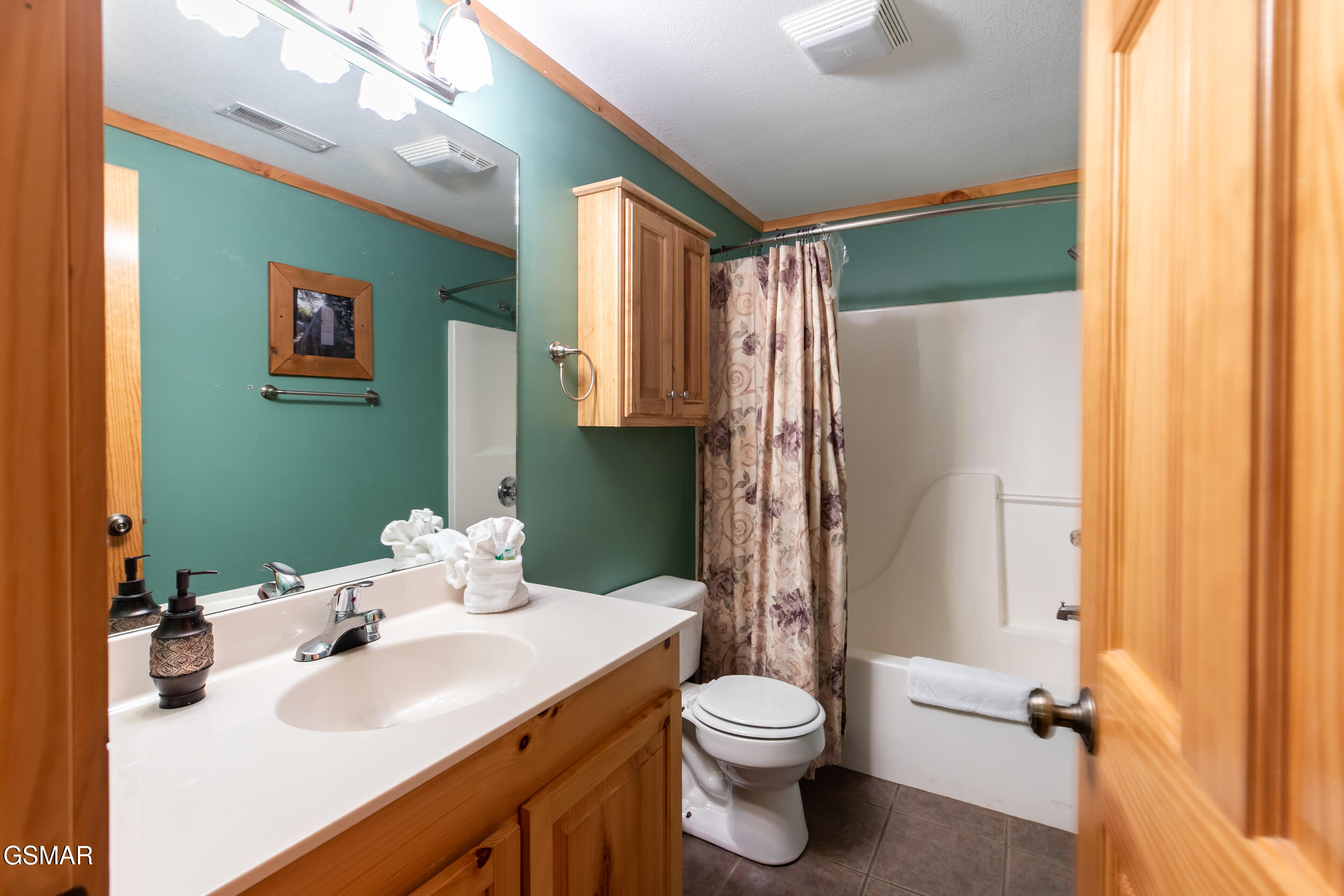 2466 Bryan Road Sevierville TN 37862
