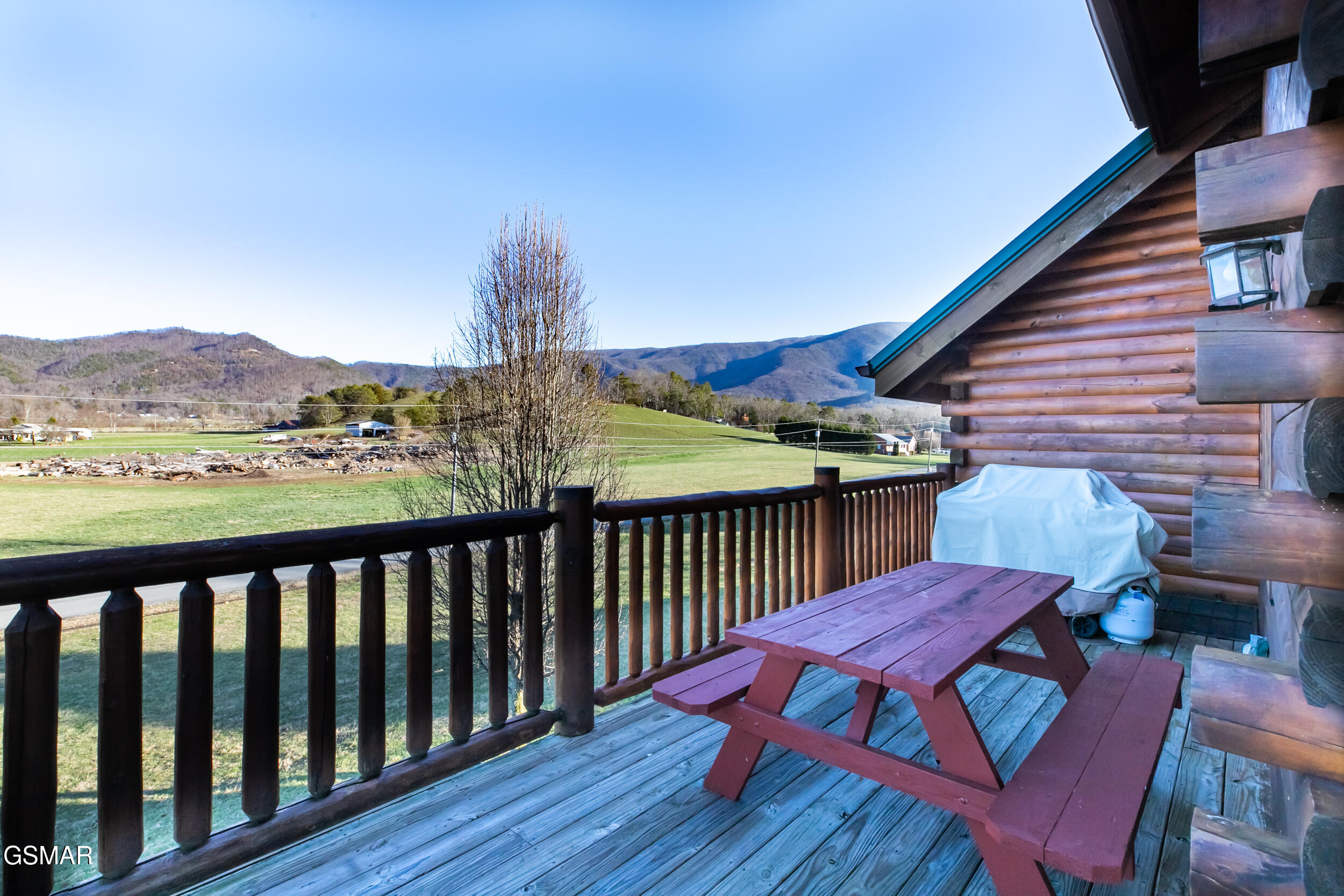2466 Bryan Road Sevierville TN 37862