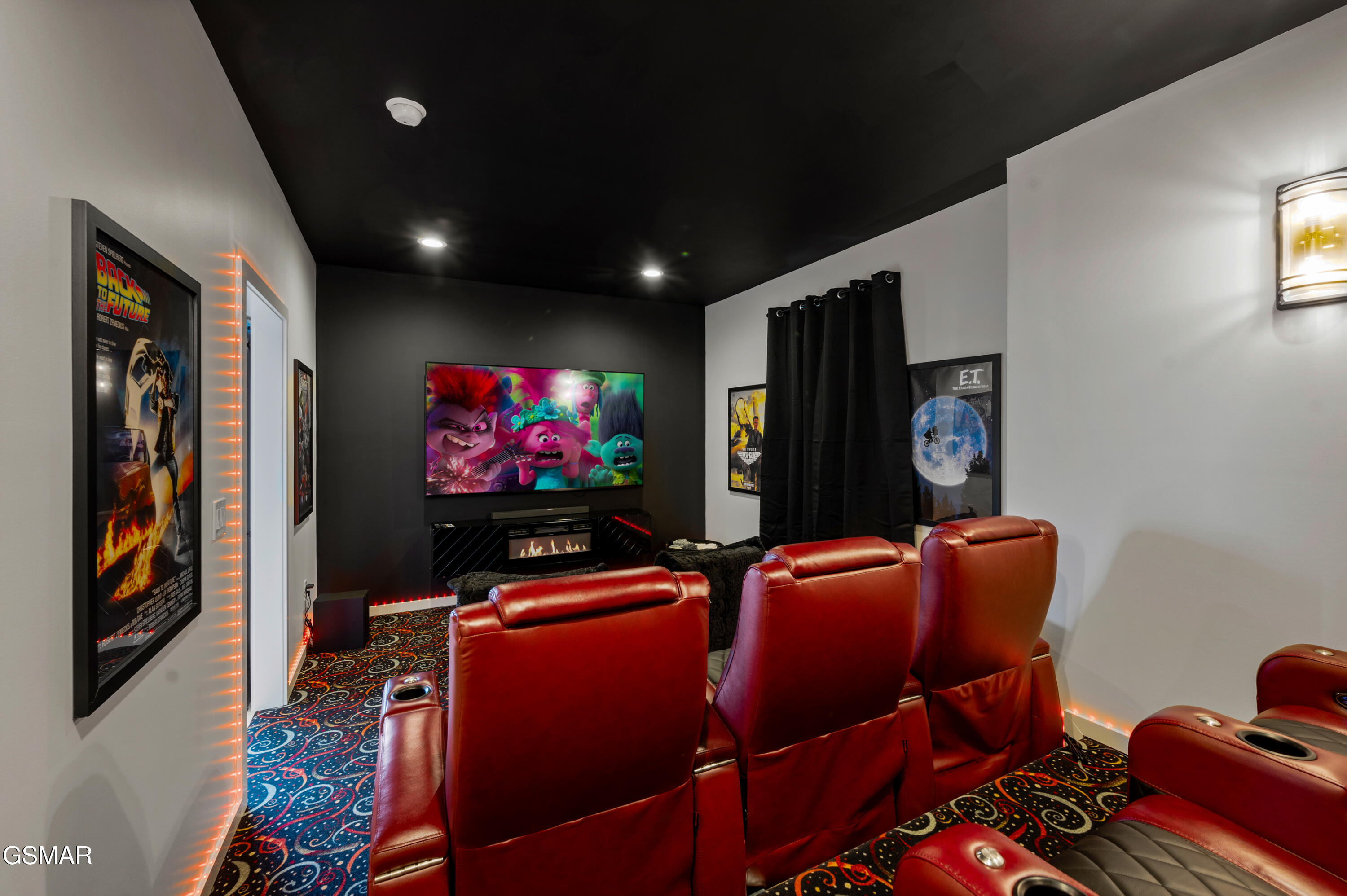 714 Pinecrest Drive Gatlinburg TN 37738