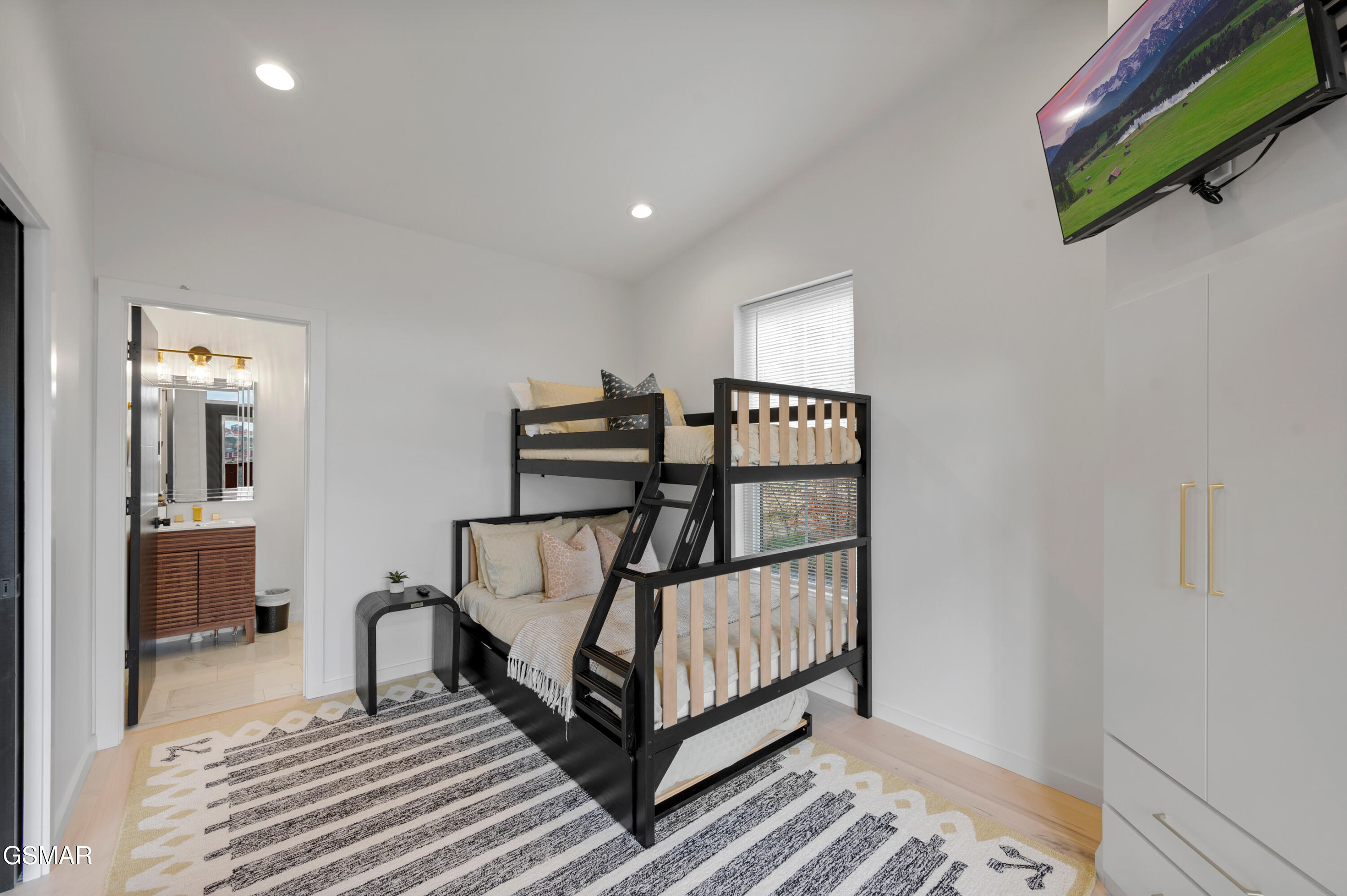 714 Pinecrest Drive Gatlinburg TN 37738