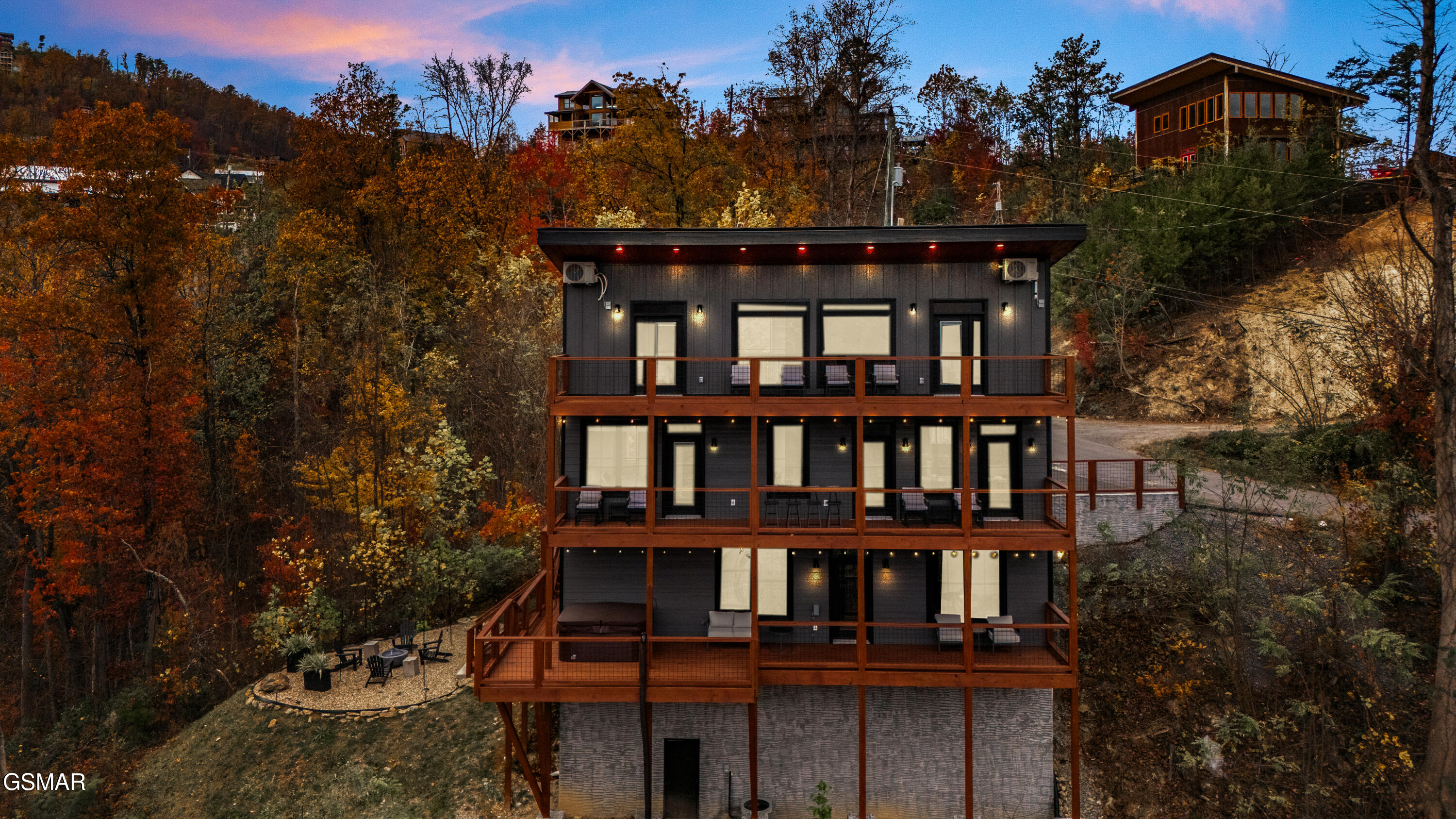 714 Pinecrest Drive Gatlinburg TN 37738