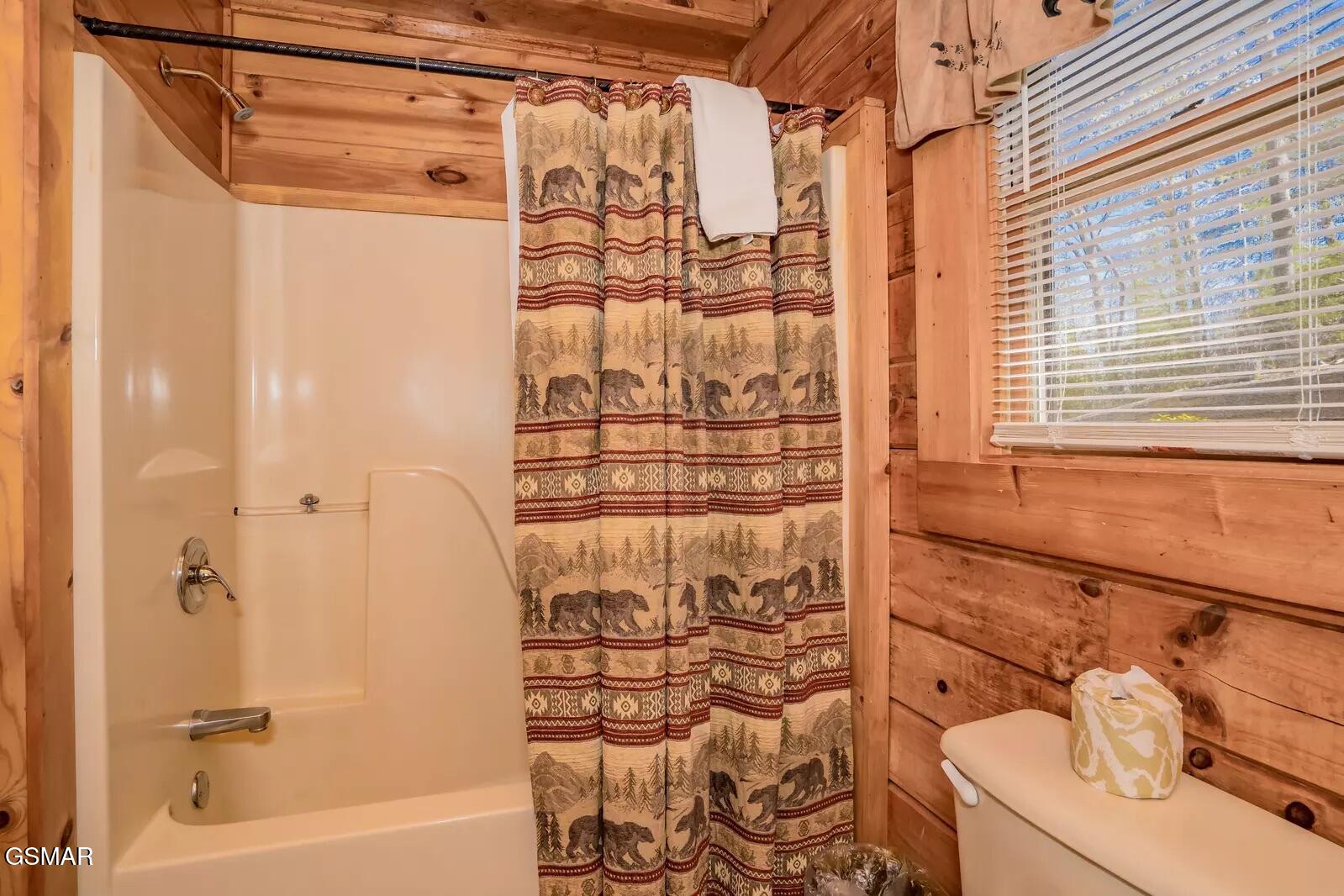 2449 Cedar Pass Sevierville TN 37876