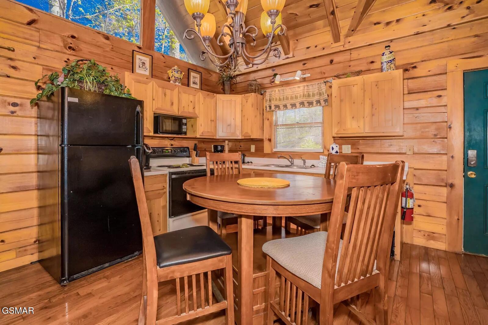2449 Cedar Pass Sevierville TN 37876