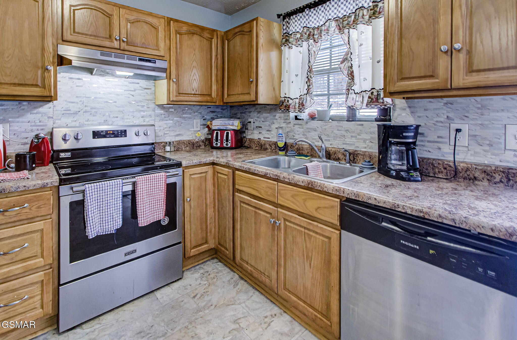 1024 Rosella Drive White Pine TN 37890