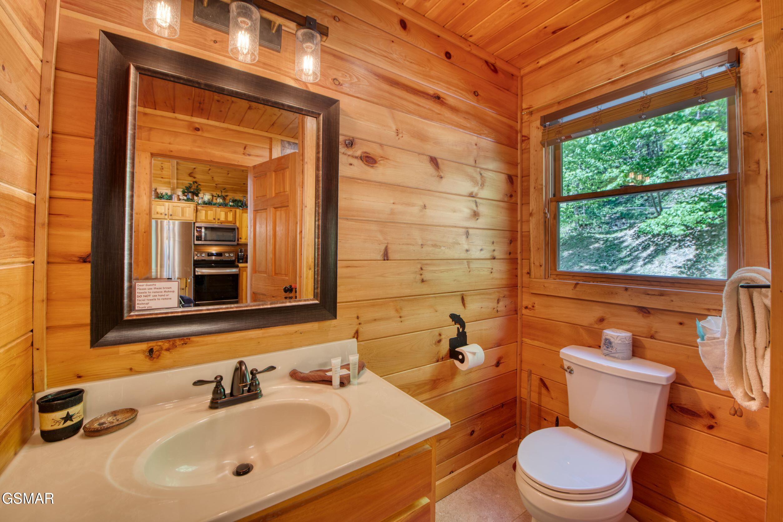 3979 Denton Court Sevierville TN 37862