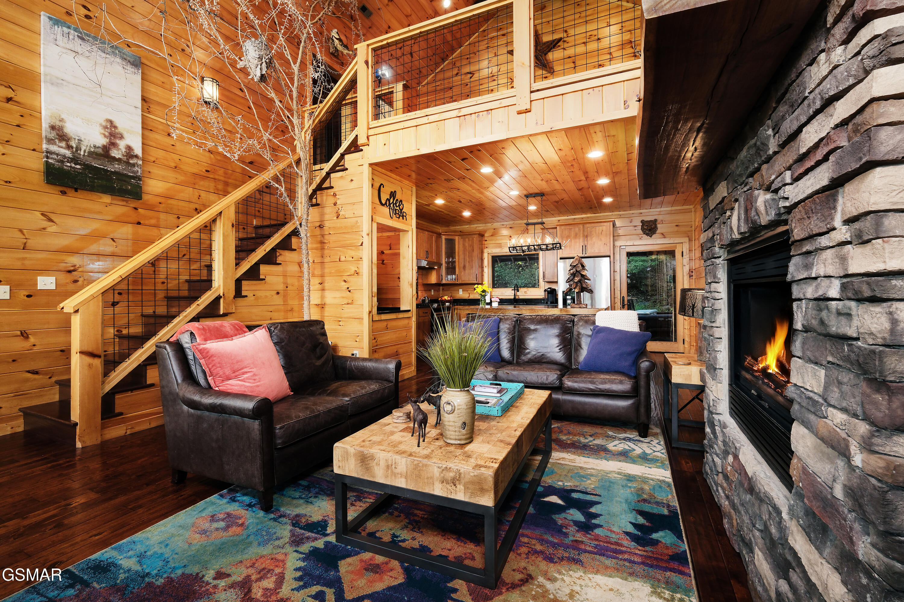 933 E Foothills Drive Gatlinburg TN 37738