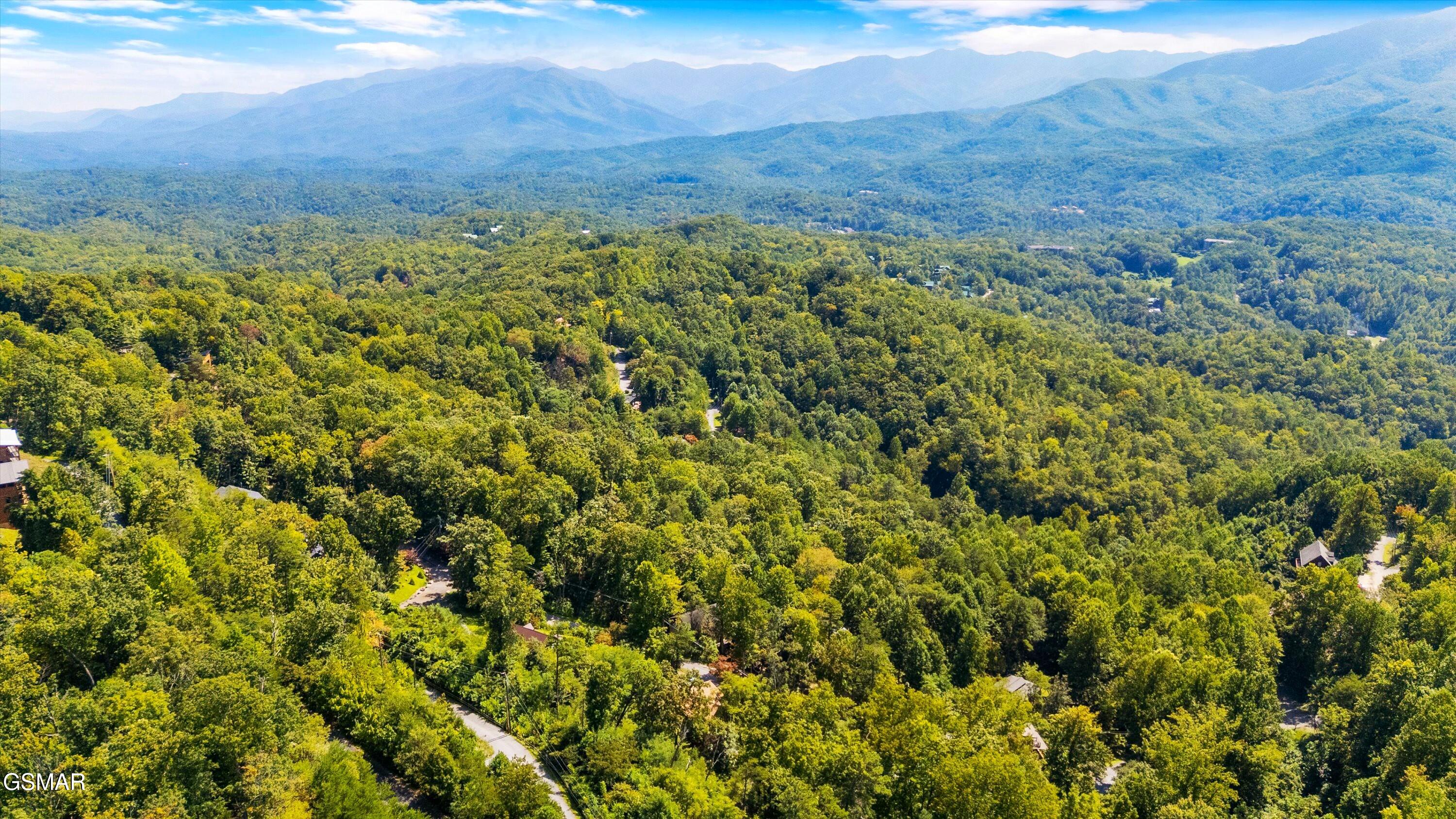 933 E Foothills Drive Gatlinburg TN 37738