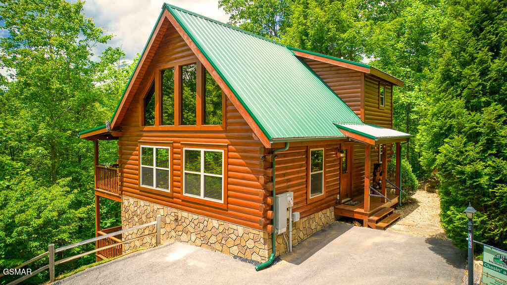 766 High Mountain Way Gatlinburg TN 37738