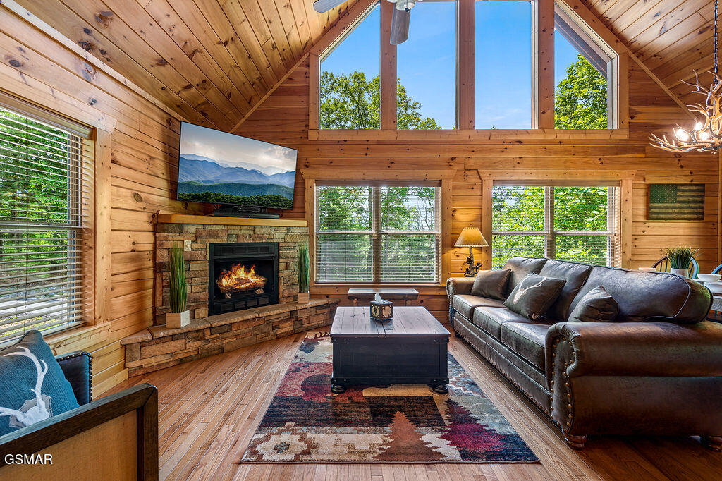 766 High Mountain Way Gatlinburg TN 37738