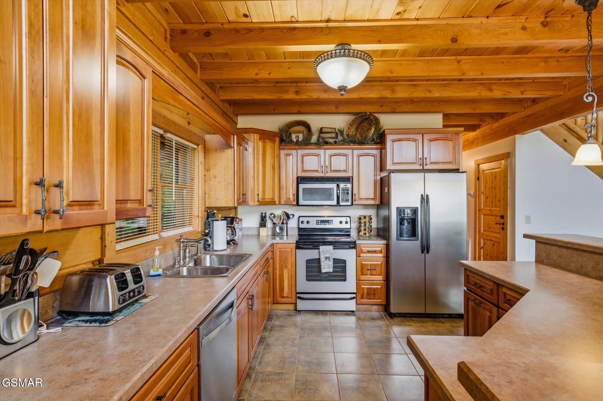 4524 Whetstone Road Sevierville TN 37862