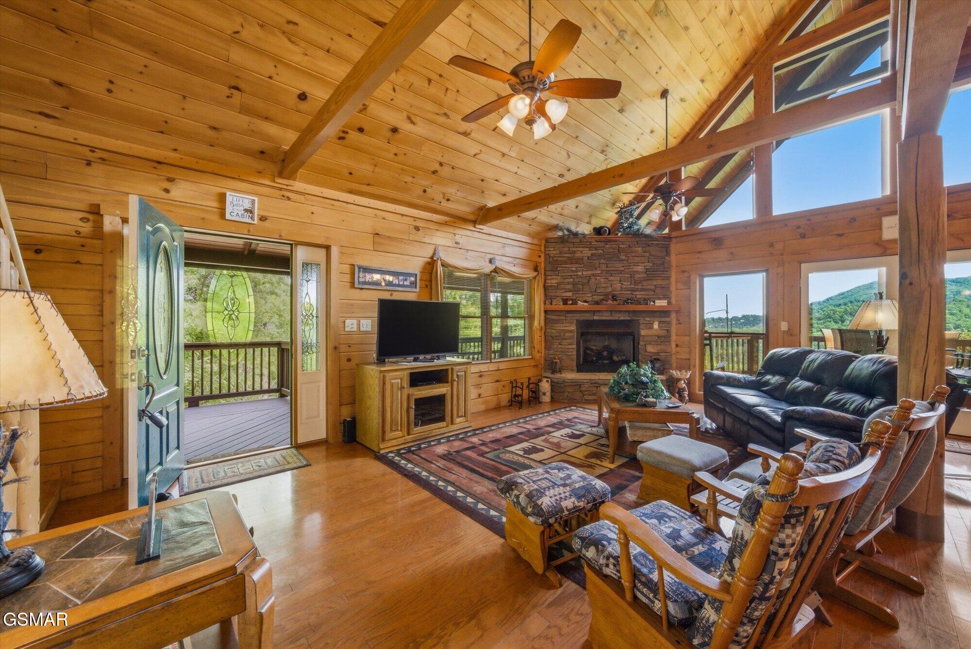4524 Whetstone Road Sevierville TN 37862
